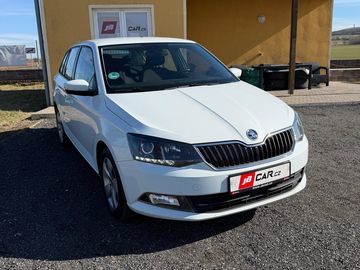 1.0 TSI STYLE VÝHŘEV 1.MAJ DPH