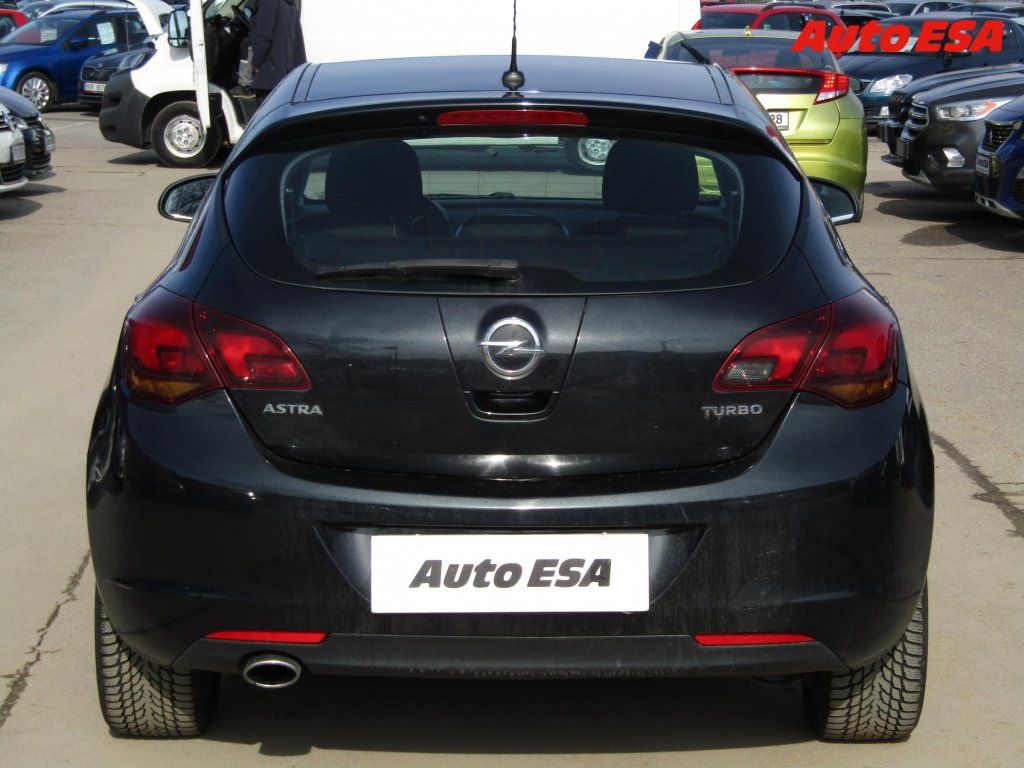 Opel Astra, 1.4i,ČR,Klima - fotka 6