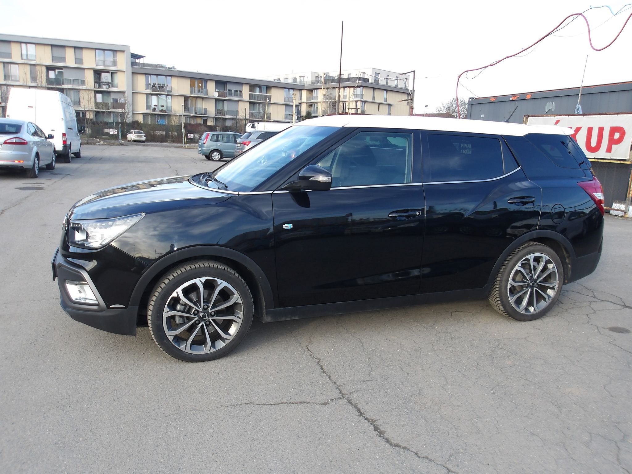 SsangYong Korando, 1,6 84kW XDi PĚKNÝ ! - fotka 3