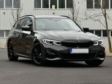 320d xDrive Touring - ČR