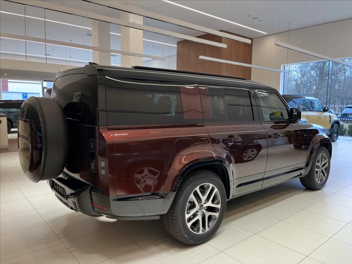 Land Rover Defender, 3,0 130 X-Dynamic SE D350 AWD - fotka 4