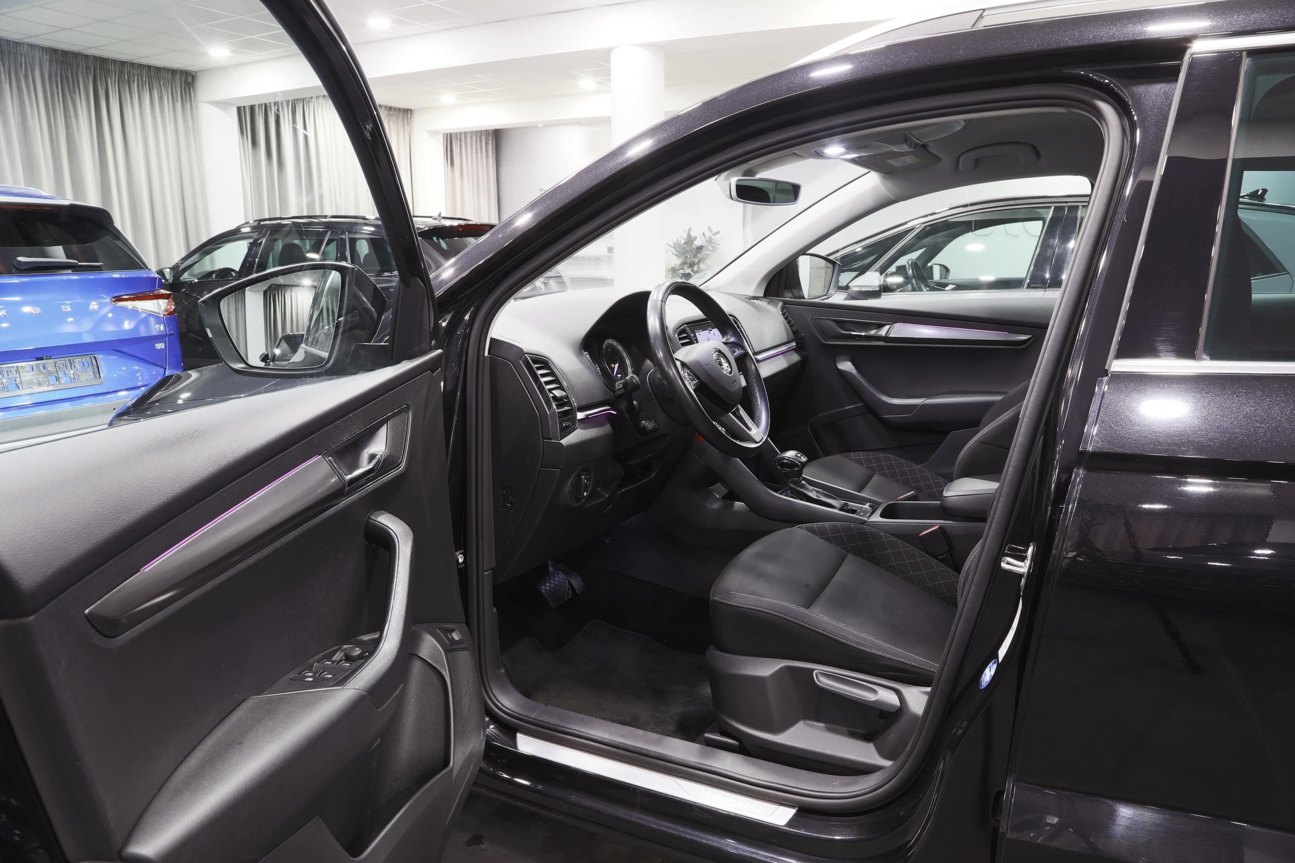 Škoda Karoq, 2.0TDI 110kW DSG 4x4 Tažné - fotka 5