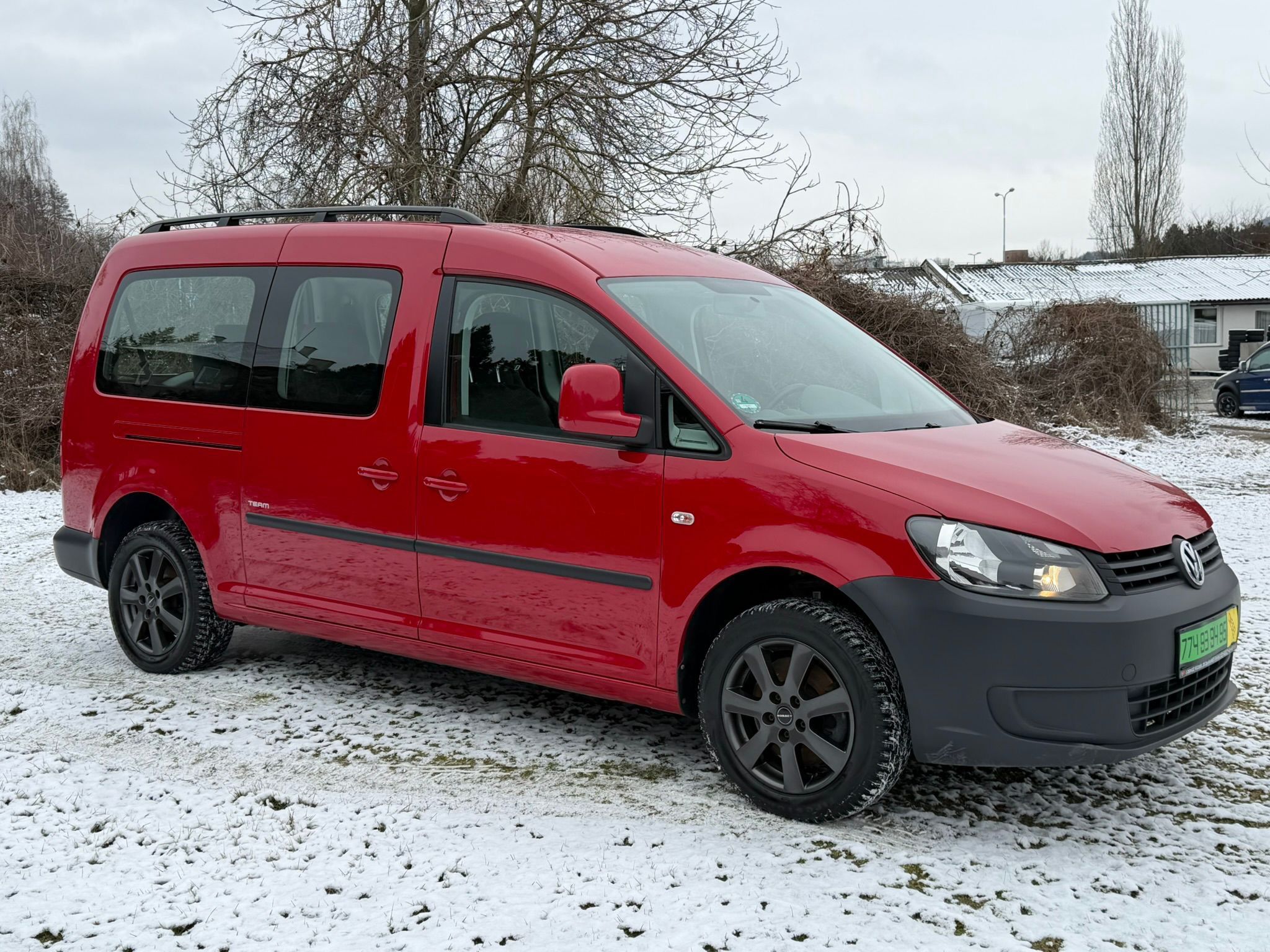 Volkswagen Caddy, 2,0 MPI CNG - MAXI 7 míst - fotka 4
