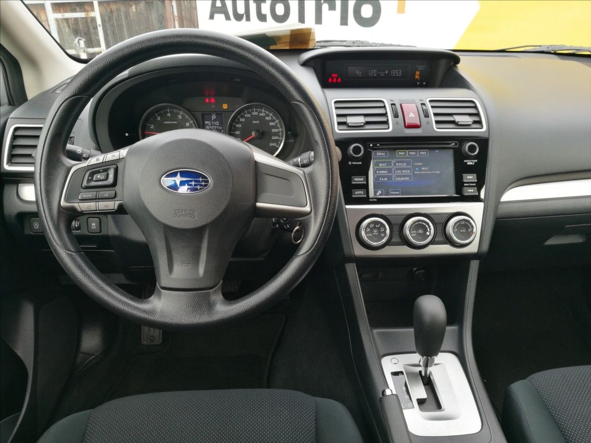 Subaru Impreza, 1,6 i 4x4 aut. - fotka 5