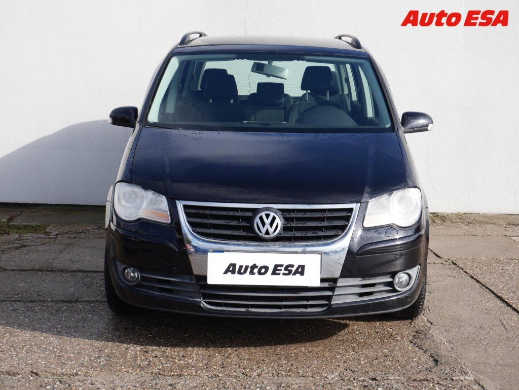 Volkswagen Touran, 1.4 TSi,autoAC,tažné - fotka 2