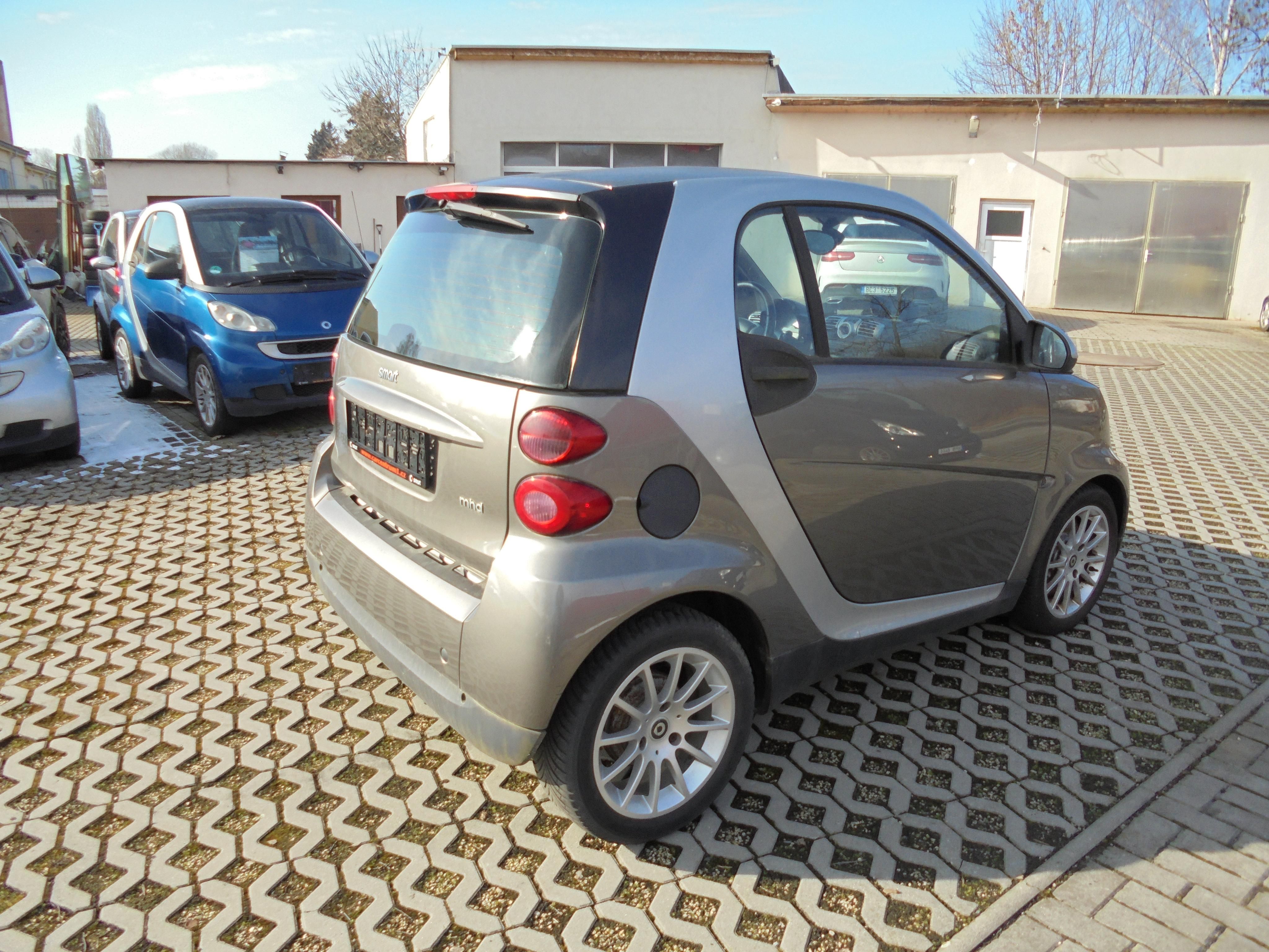 Smart Fortwo, 1,0i klimatizace automat - fotka 6