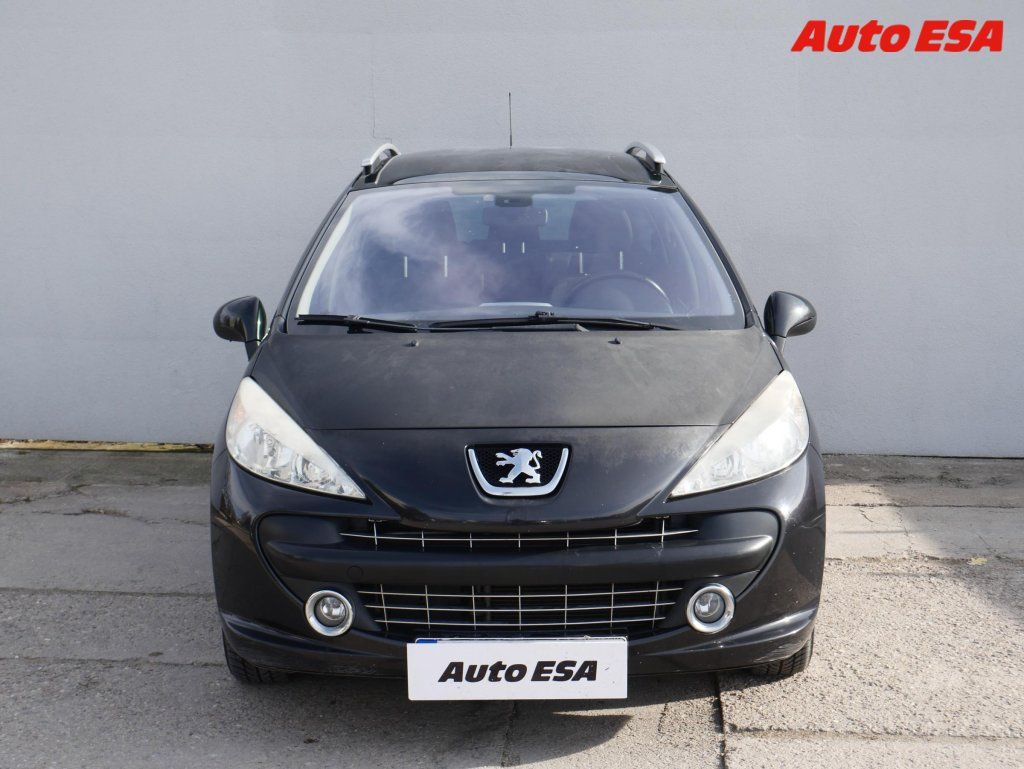 Peugeot 207, 1.6i,AC,TZ - fotka 2