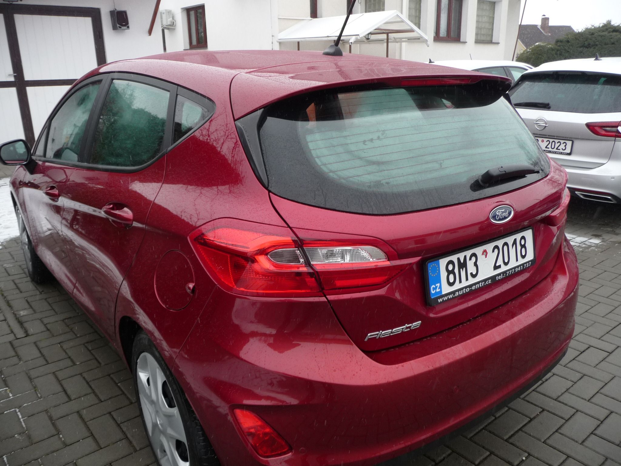 Ford Fiesta, 1.0i 62kw premium po 1.majit - fotka 5