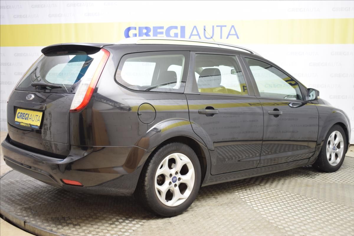 Ford Focus, 1,8 i SPORT PO SERVISU - fotka 6