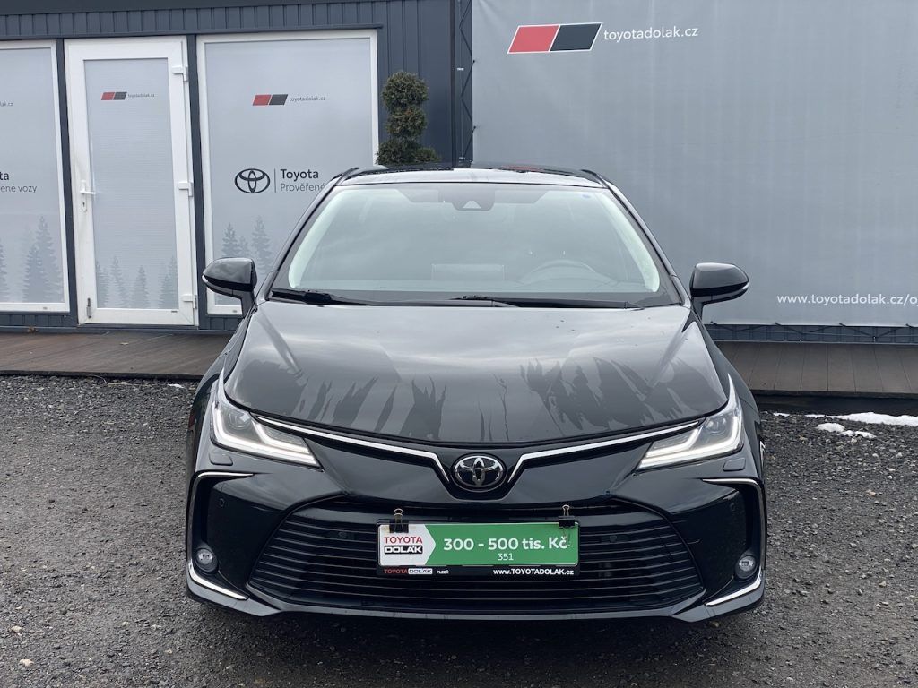 Toyota Corolla, 1.5i, ČR-1m, Style Tech, DPH - fotka 3