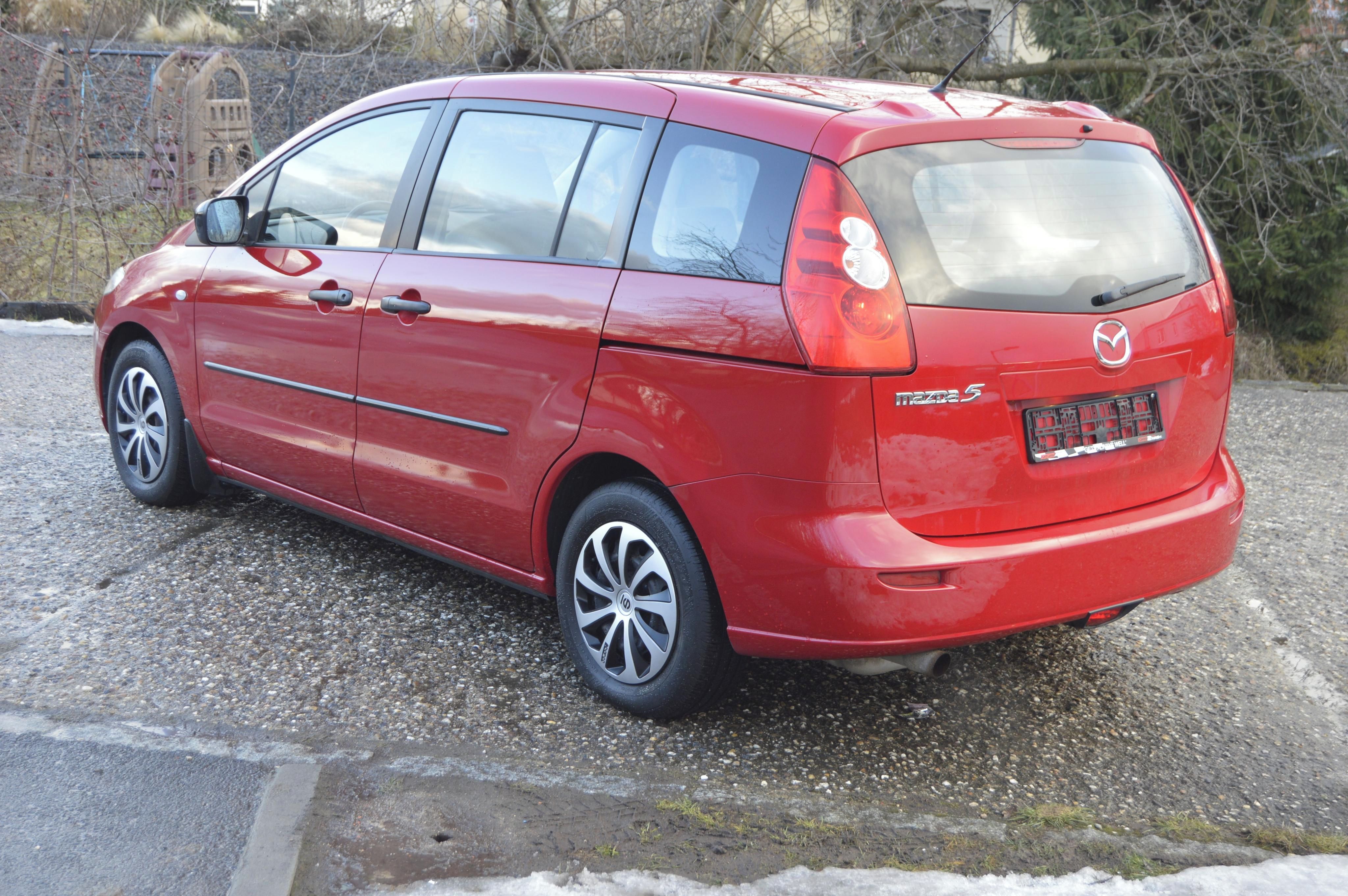 Mazda 5, 1.8 BENZIN 85 KW * HEZKÝ STAV - fotka 4
