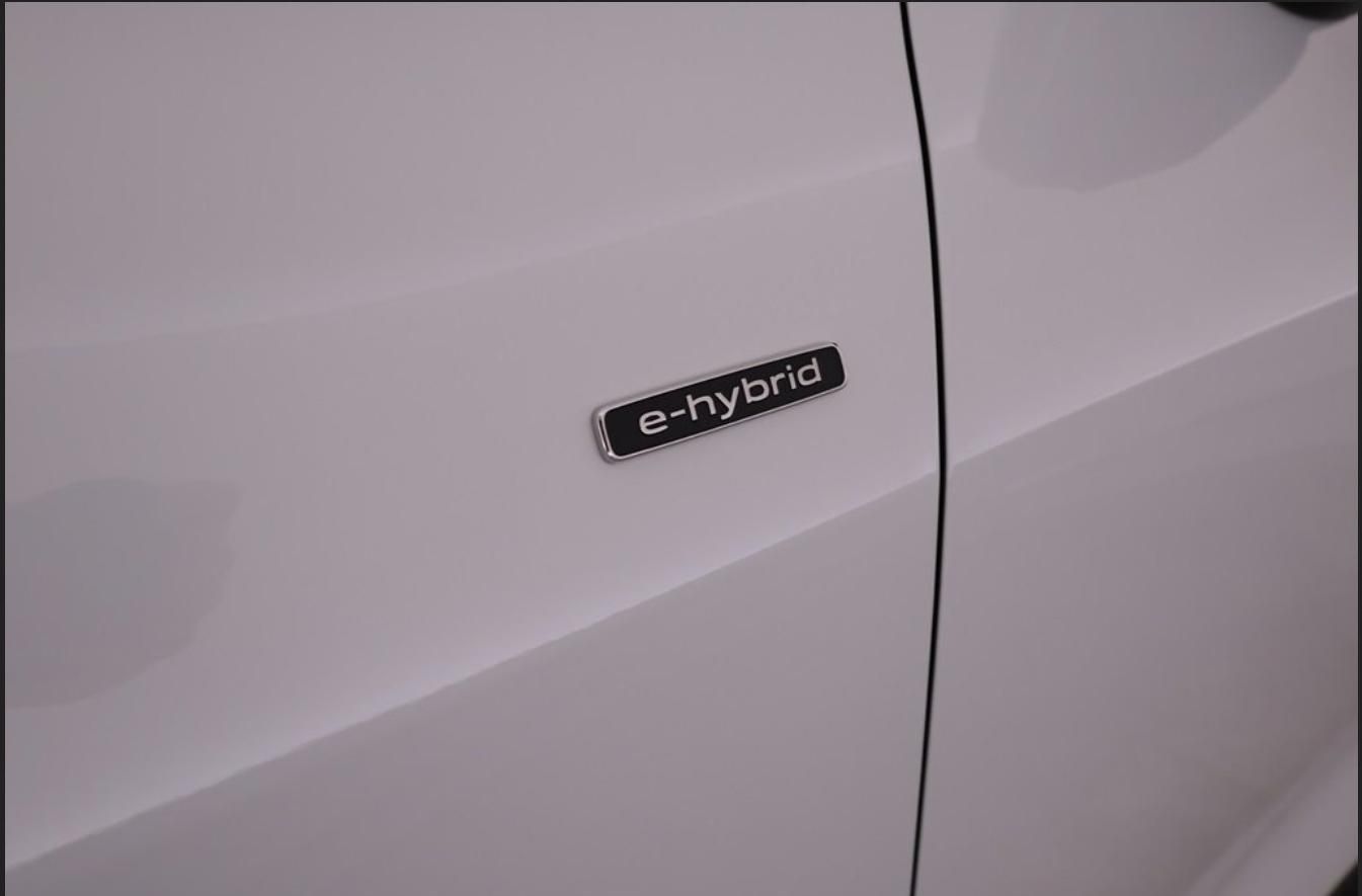 Audi A5, Avant e-hyb. S-line AWD Matrix - fotka 6