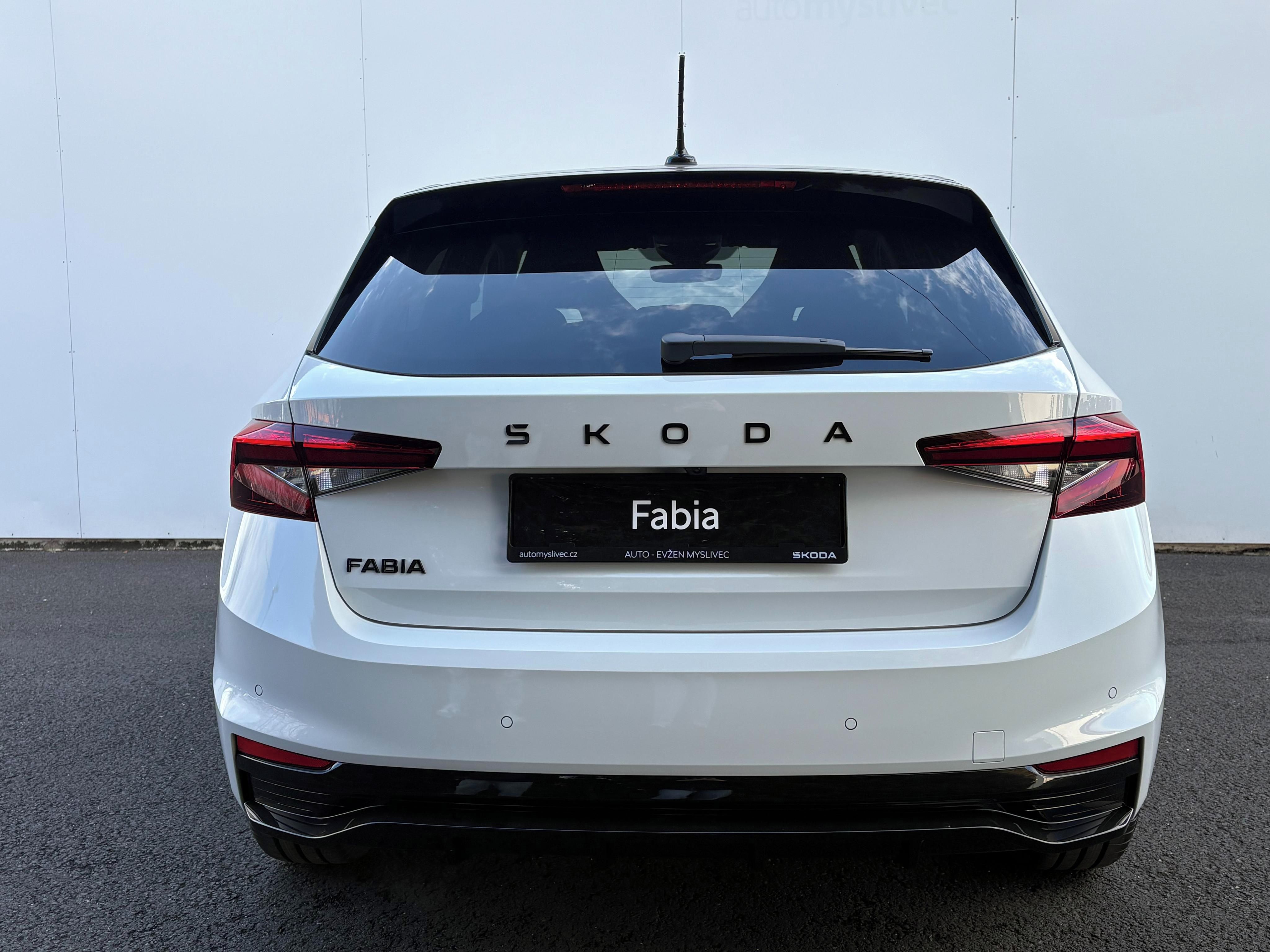 Škoda Fabia, Monte Carlo 1,0 TSI 85KW 7°DSG - fotka 5