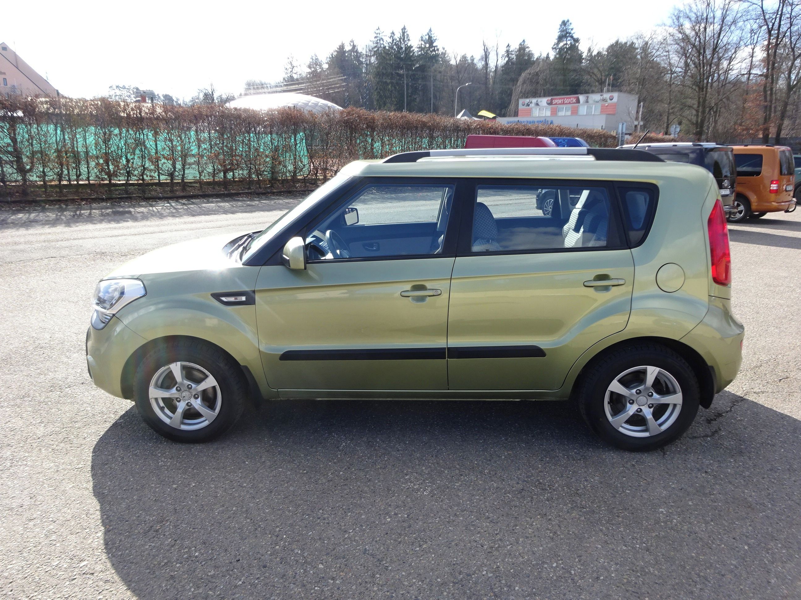 Kia Soul, 1.6i 2.Maj.serv.kníž.ČR 103 kw - fotka 2