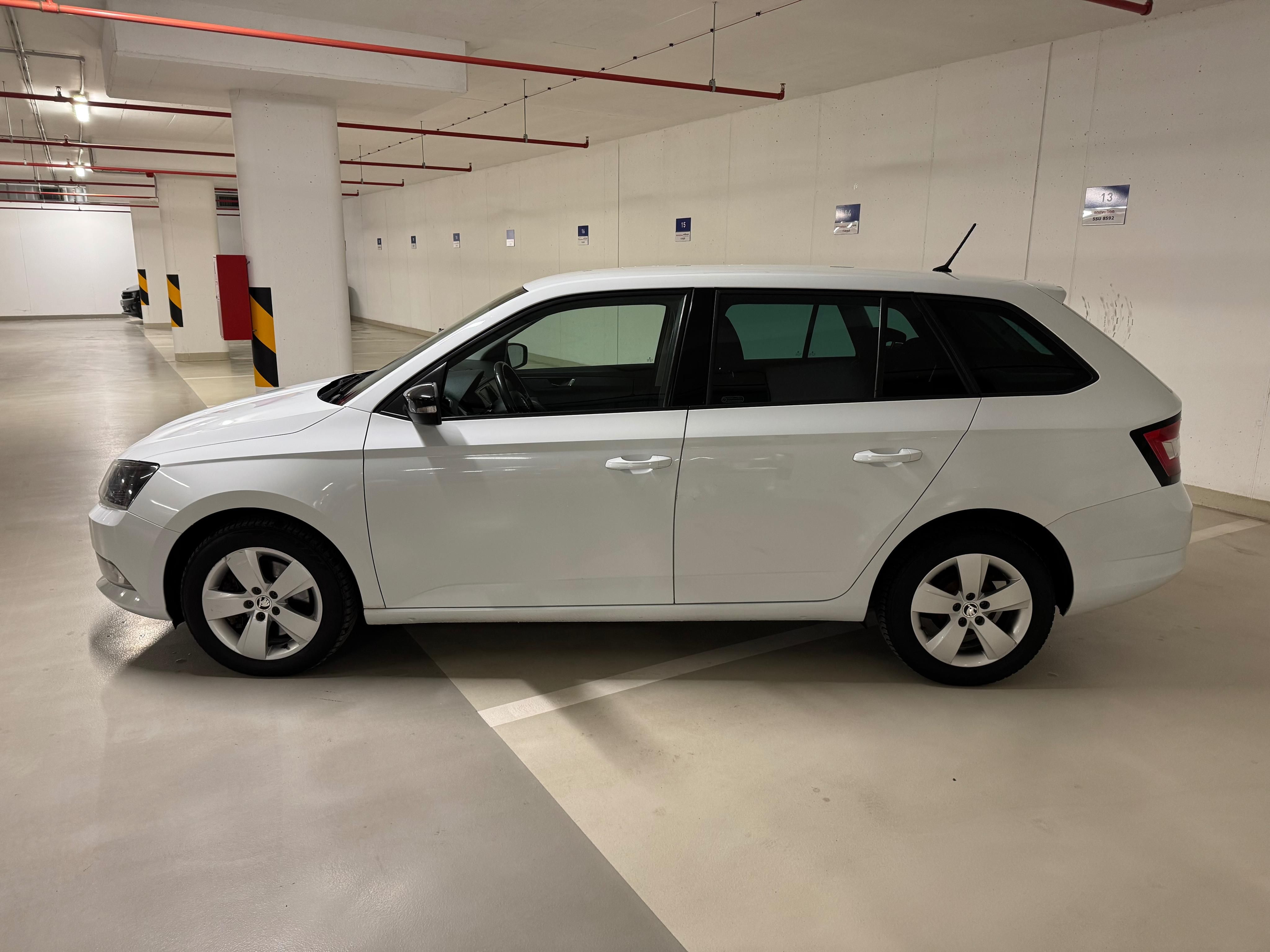 Škoda Fabia, 1.4tdi/style/servis/vyh.sedad. - fotka 4