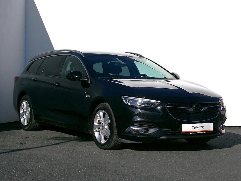 Opel Insignia, Ultimate 1.6 CDTi 100 kW - fotka 5