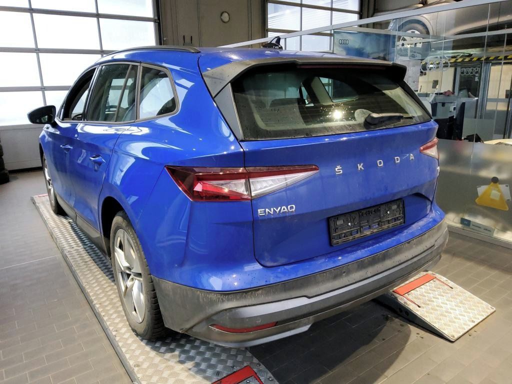 Škoda Enyaq iV, 109kw, 52kwh - fotka 4