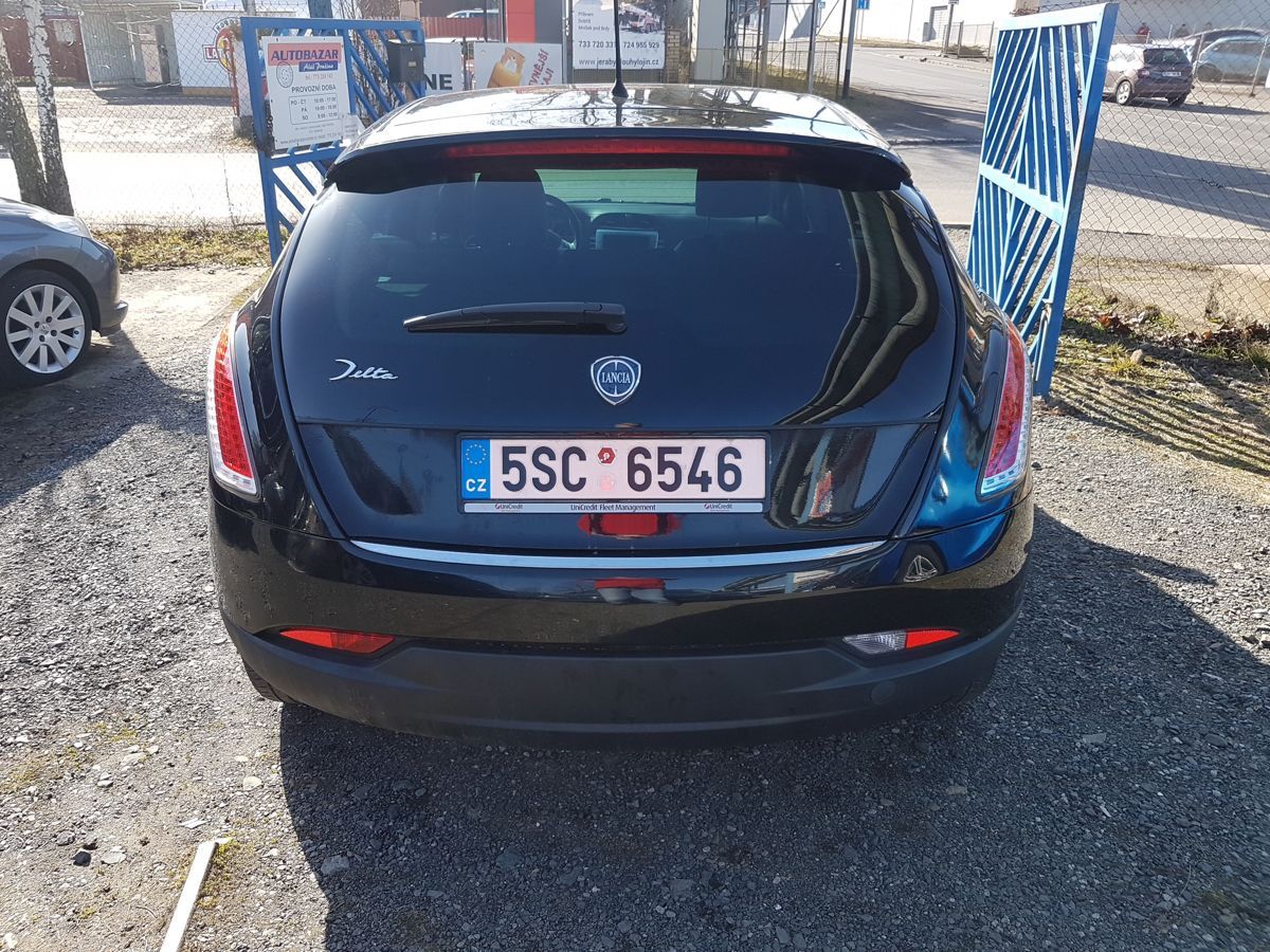 Lancia Delta, 1.4i 88KW DIGI KLIMA - fotka 5