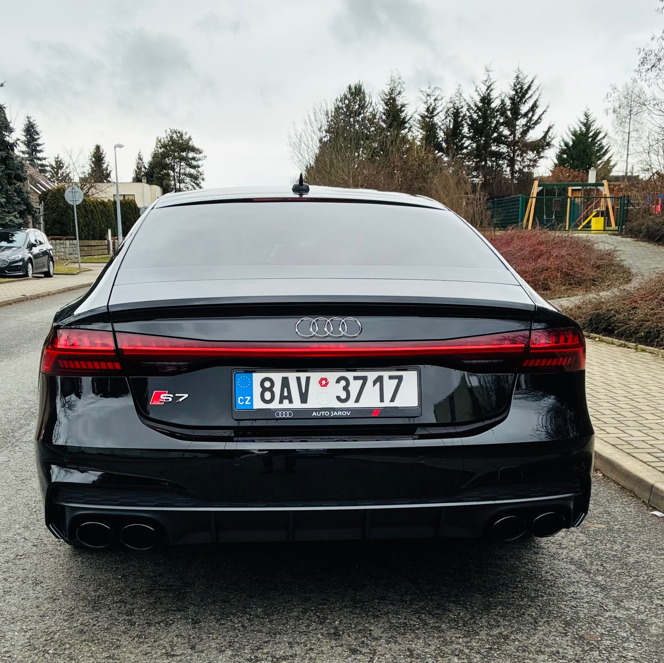 Audi S7, záruka, nové v ČR, perfektní - fotka 5