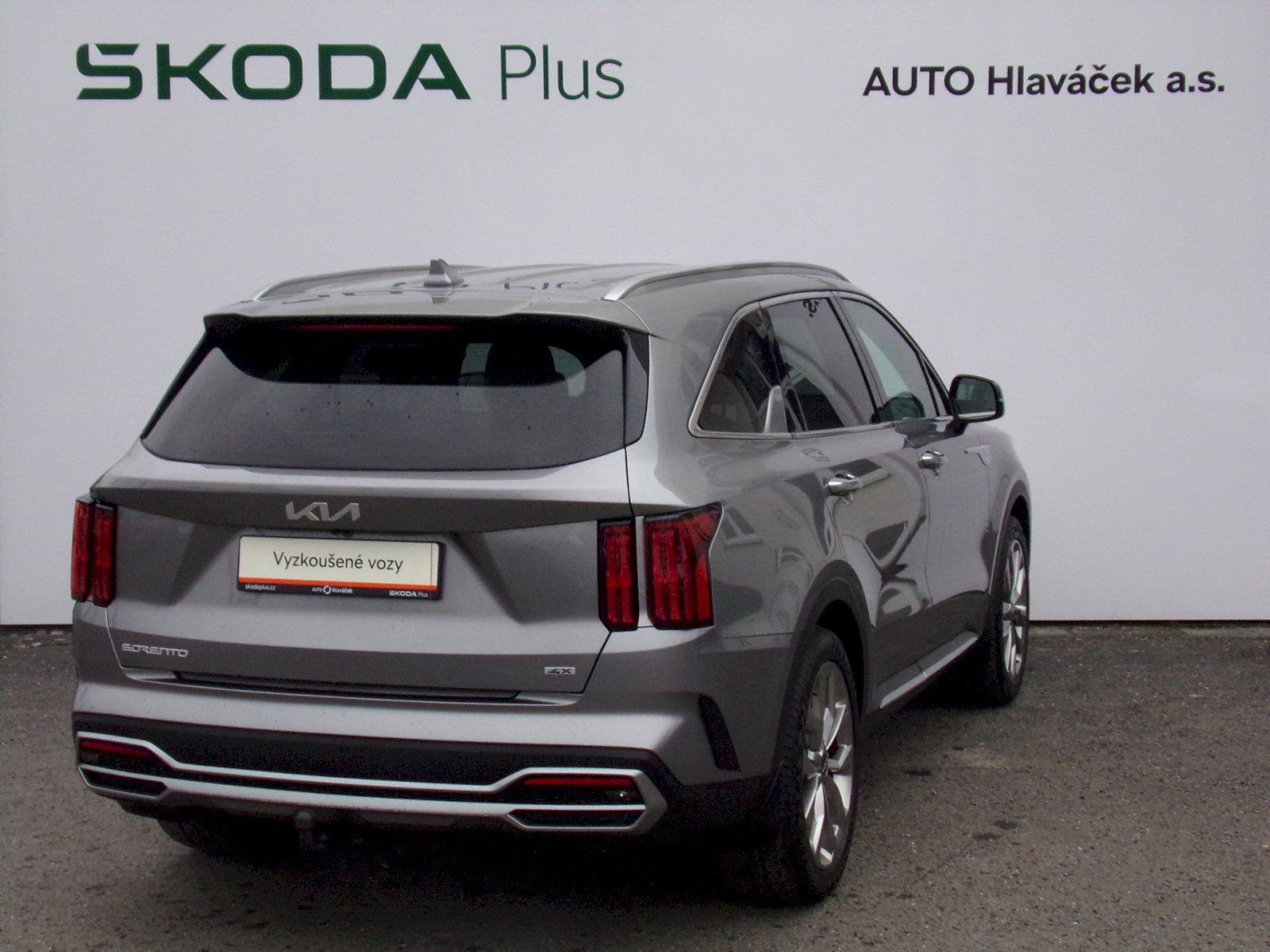 Kia Sorento, 7P MQ4 2,2 CRDi SCR 4x4 8DCT S - fotka 2