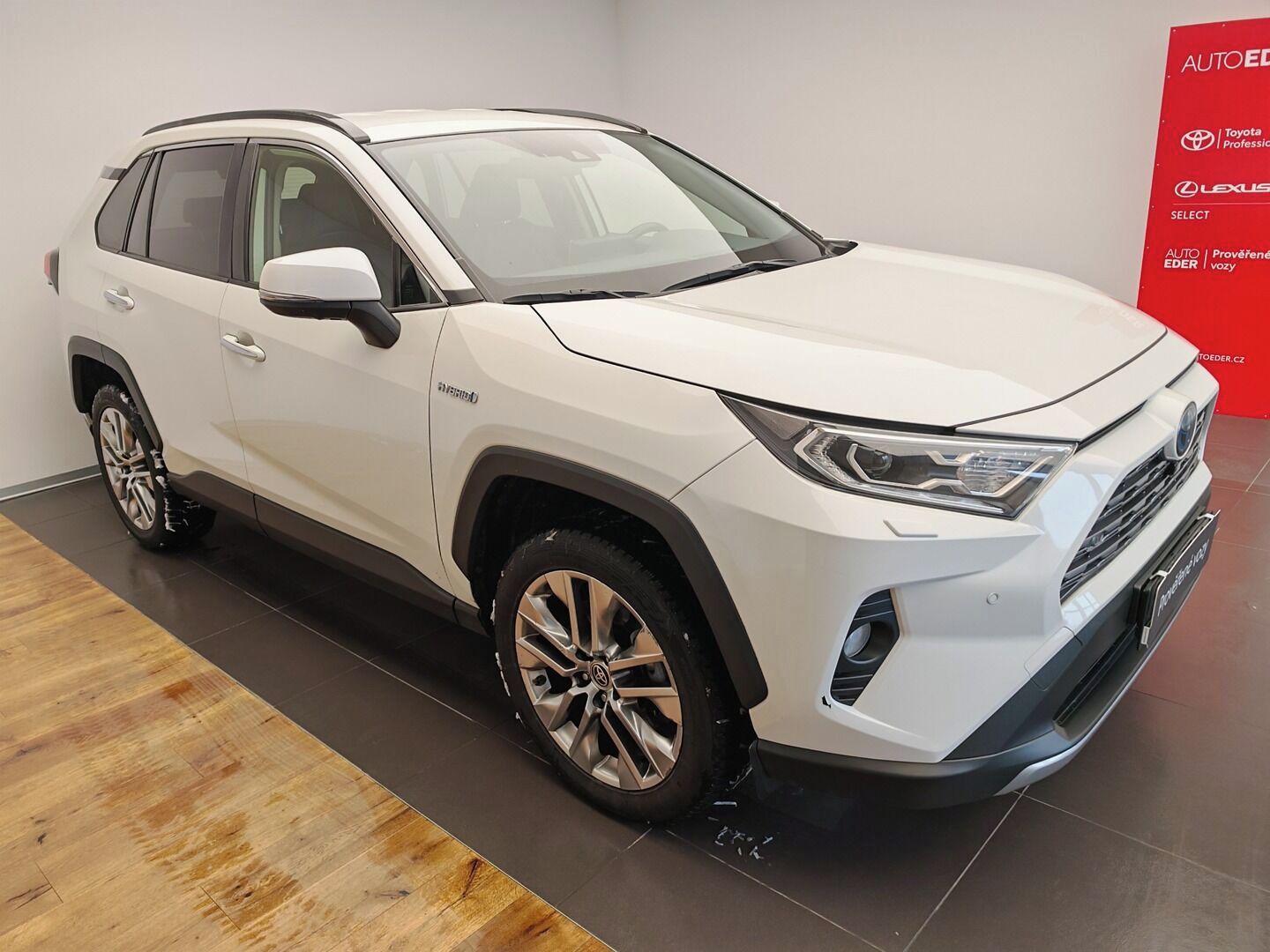 Toyota Rav4, Executiv, 4x4, Hybrid - fotka 3