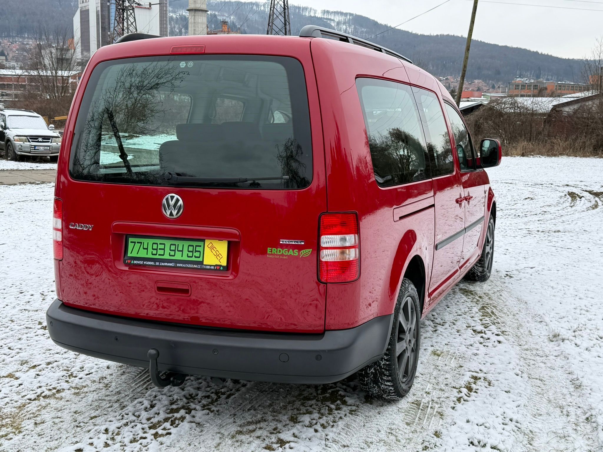 Volkswagen Caddy, 2,0 MPI CNG - MAXI 7 míst - fotka 6
