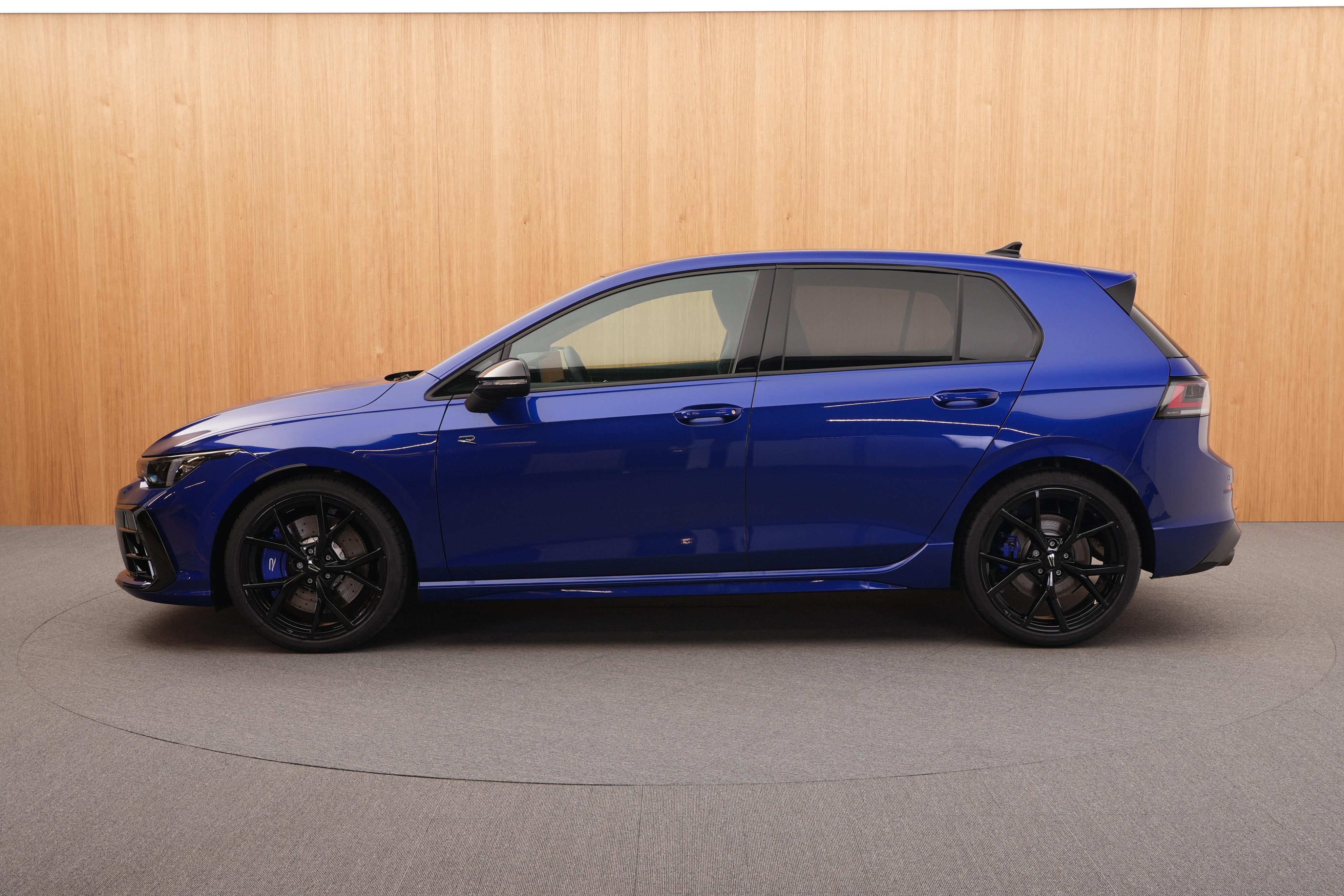 Volkswagen Golf, R 2.0 TSI 4x4 DSG - fotka 2