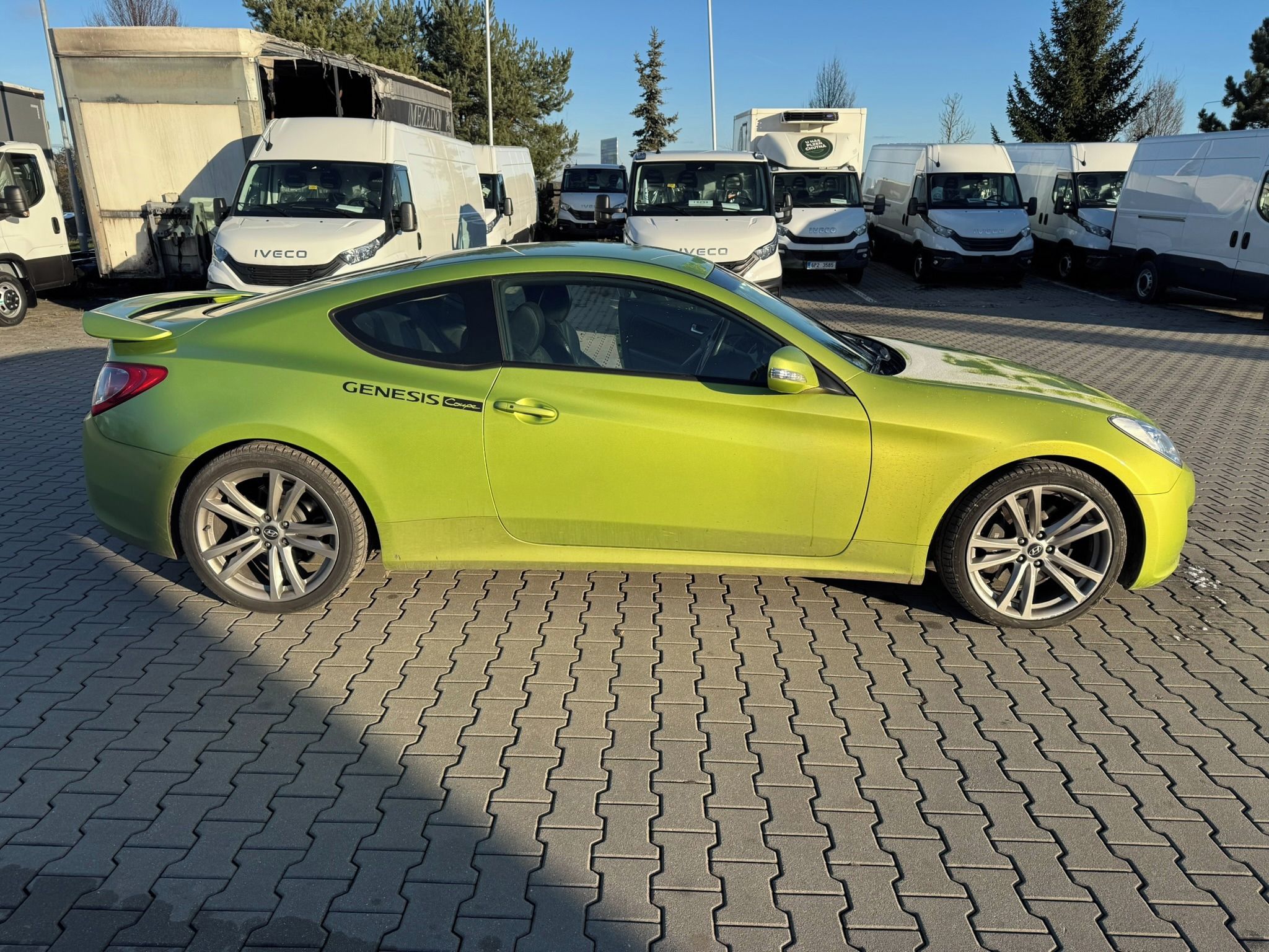 Hyundai Genesis, Coupe 3.8 - fotka 5