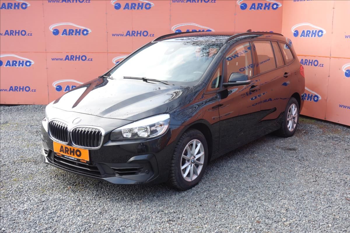 BMW Řada 2, 218i,1 MAJ.,SERV.KN.,7MÍST. - fotka 3