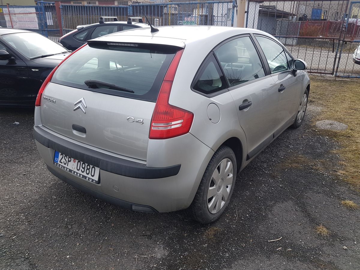 Citroën C4, 1.4i 65KW KLIMA ČR - fotka 6