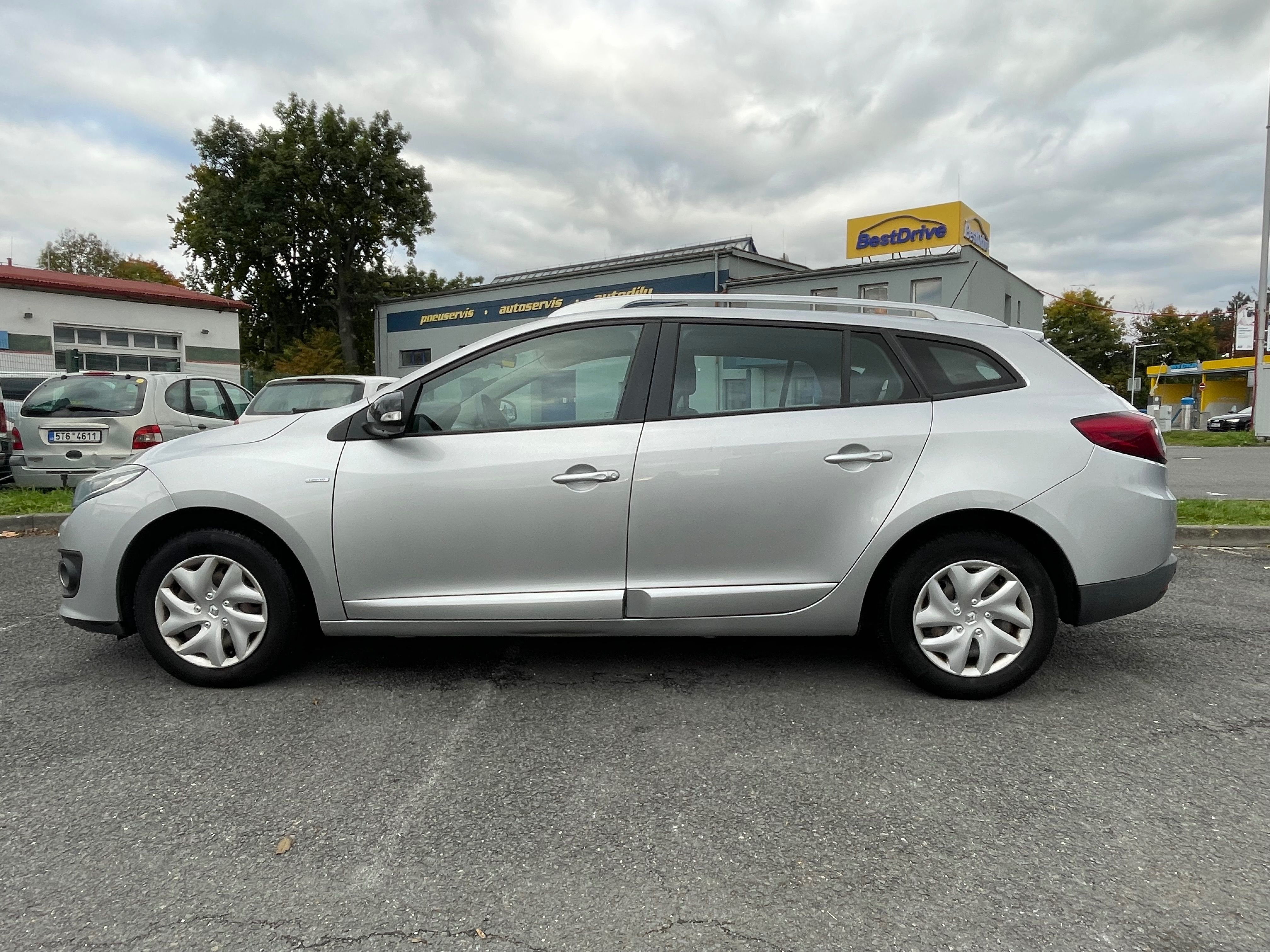 Renault Mégane, Renault Megane Combi,  2015 - fotka 3