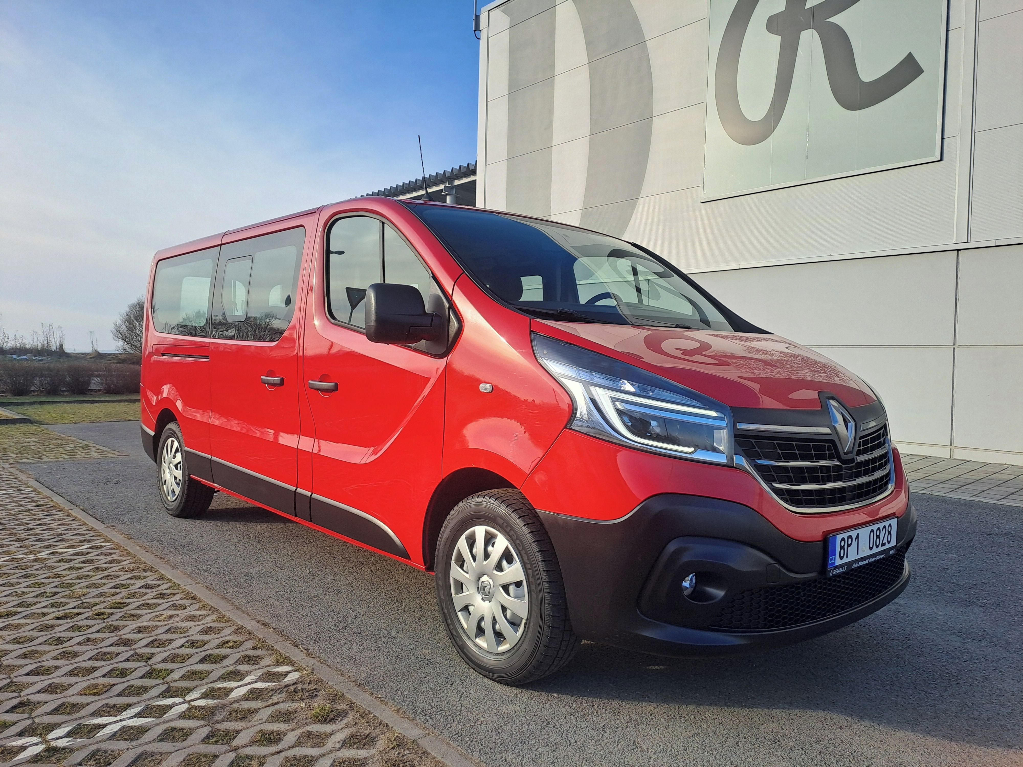 Renault Trafic, 2.0DCI L2 6.MÍSTNÉ DPH PERFEKT