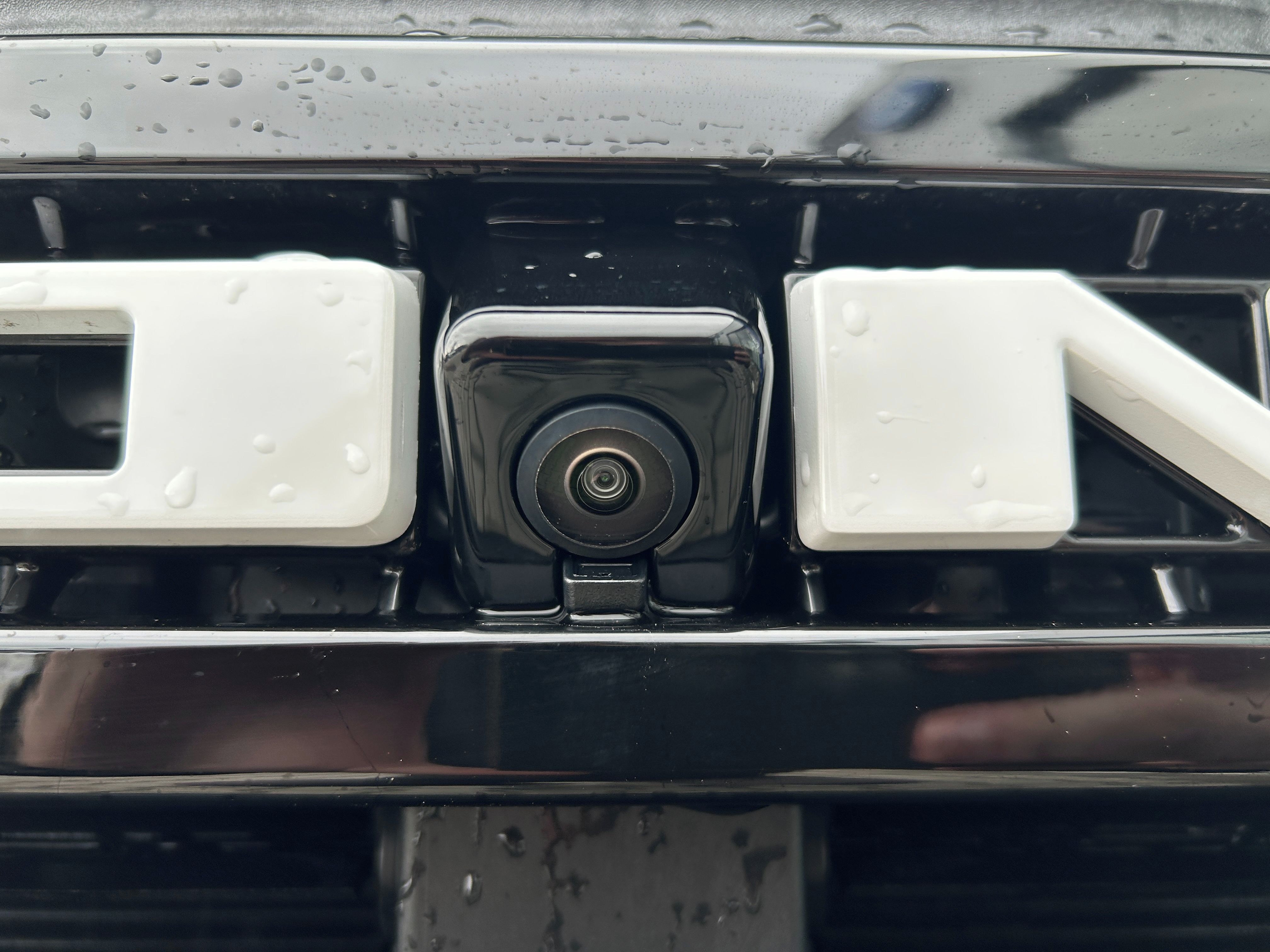 Ford Bronco, 2.7 EcoBoost 246kW OUTER BANKS - fotka 3