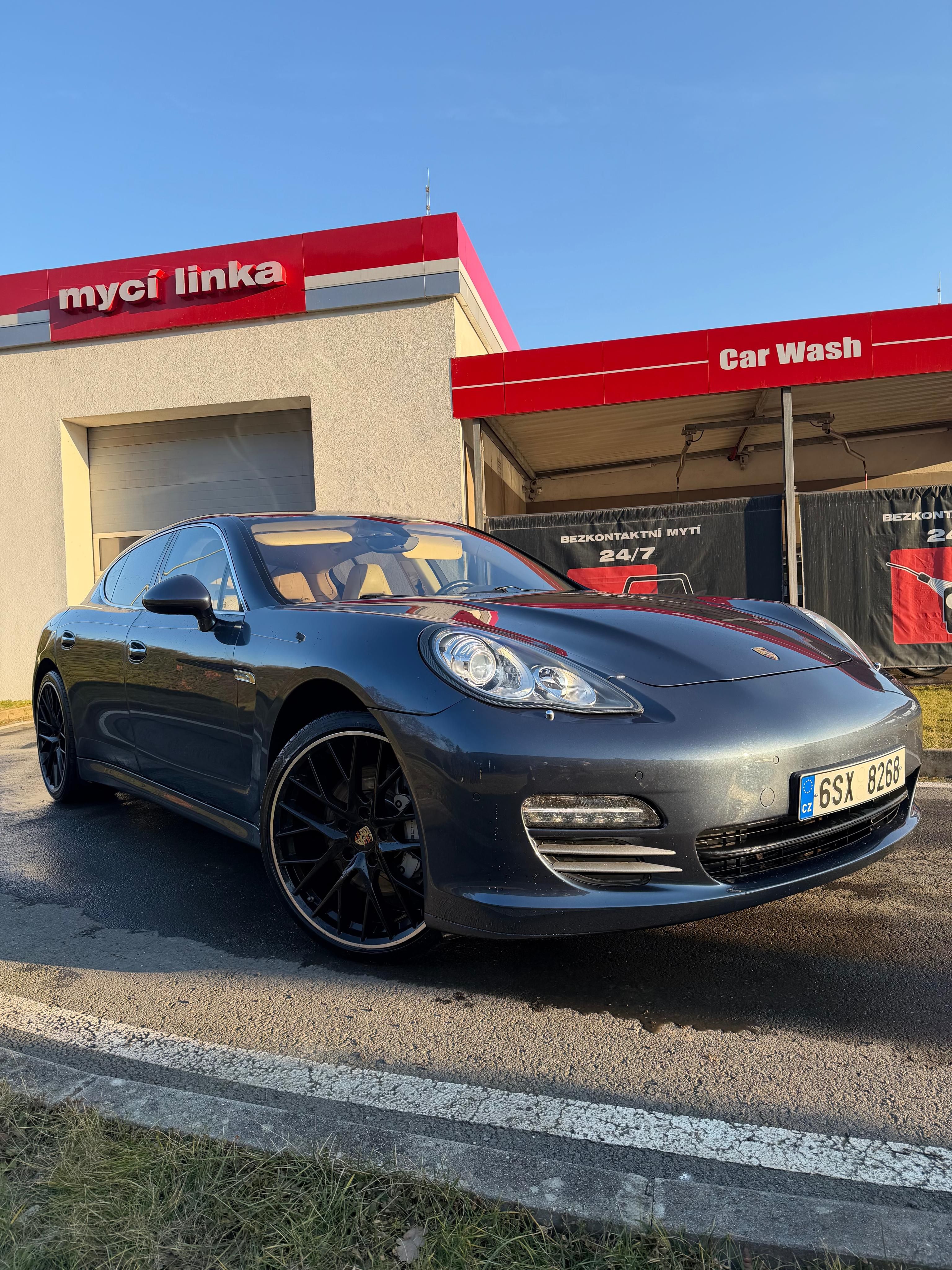 Porsche Panamera, 4.8i 4S (4x4) - fotka 6