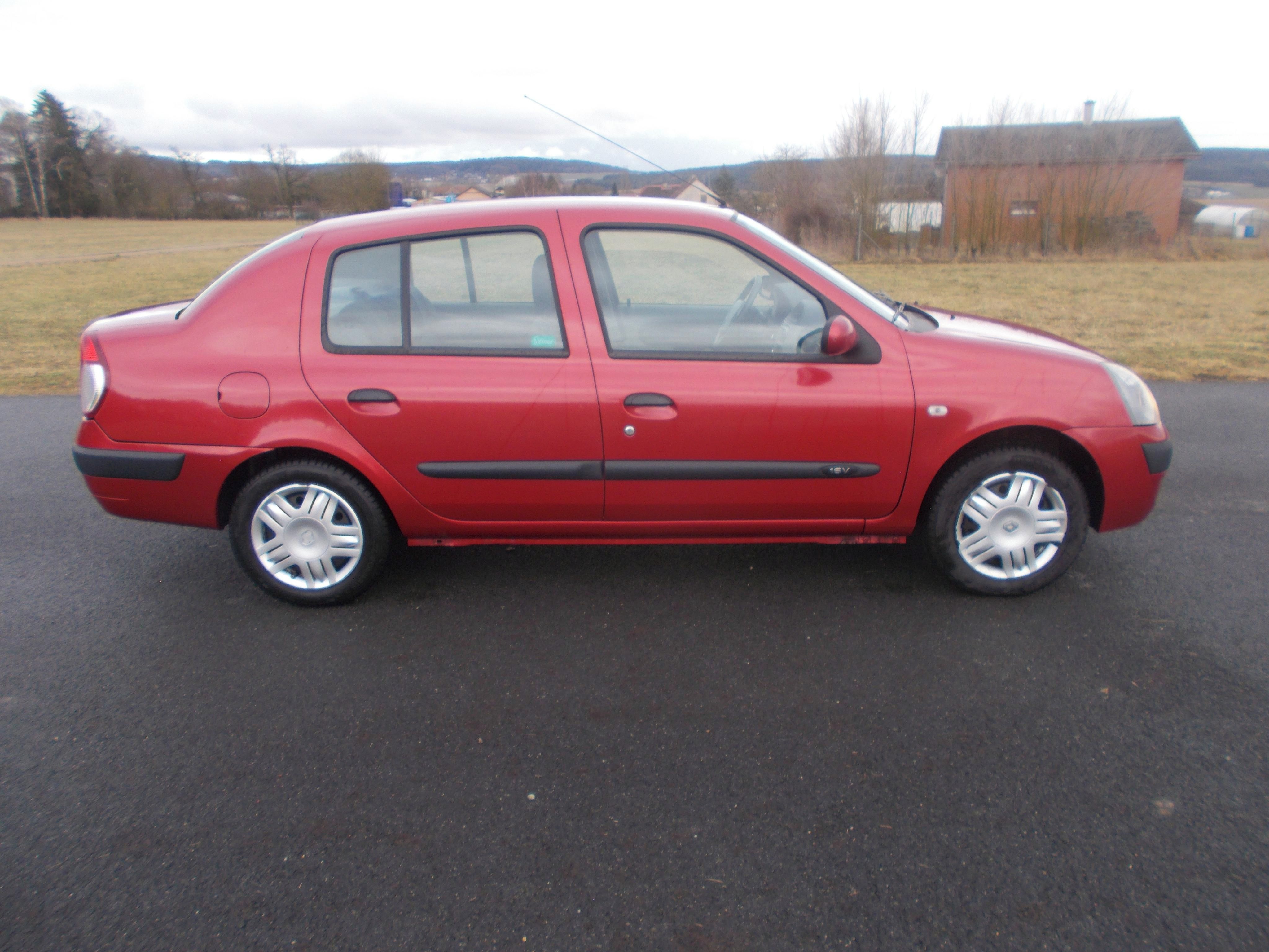 Renault Thalia, 1,2 perf stav 80 000km - fotka 6