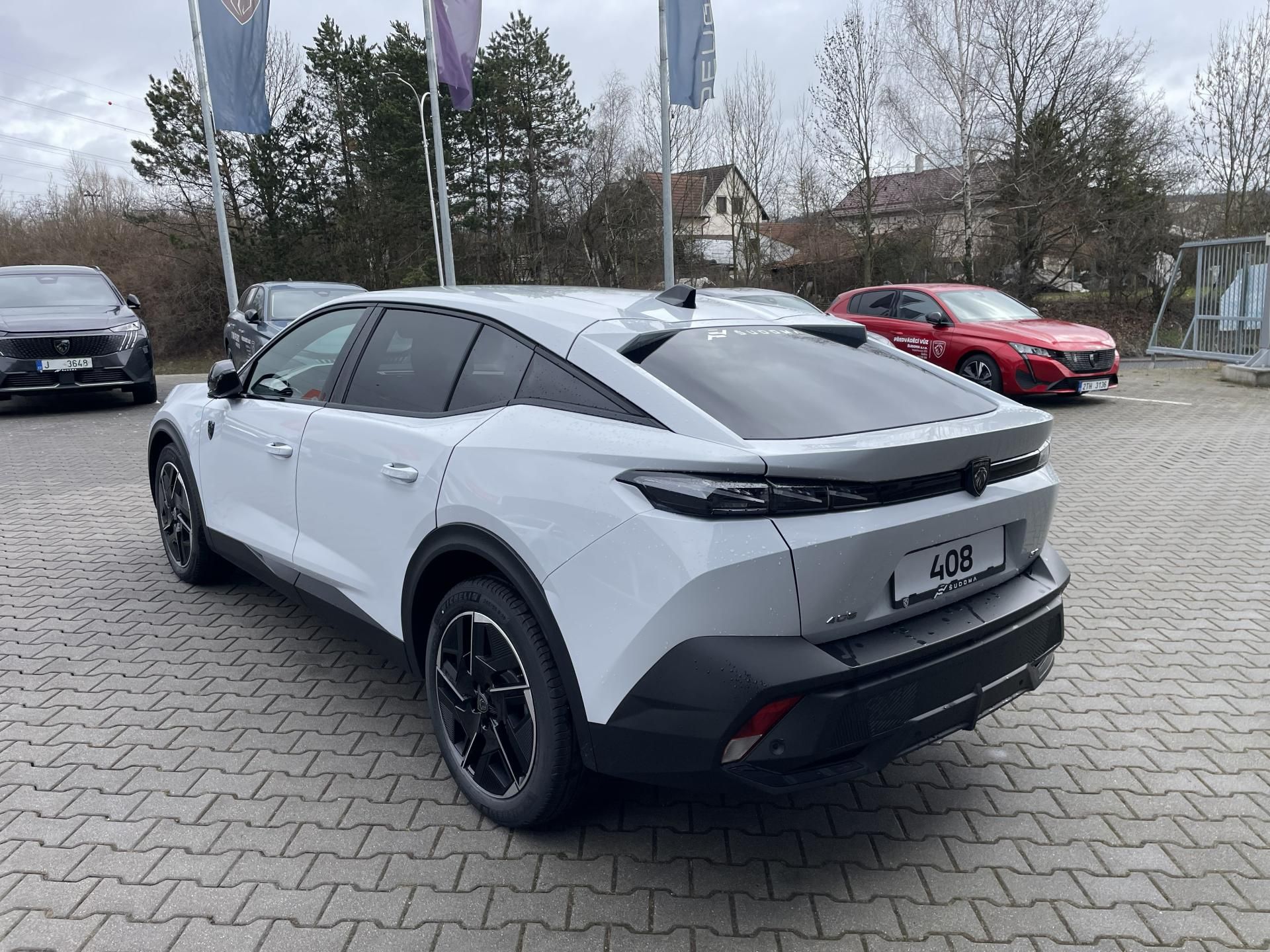 Peugeot 408, GT Hybrid 145 e-DCS6 - fotka 5