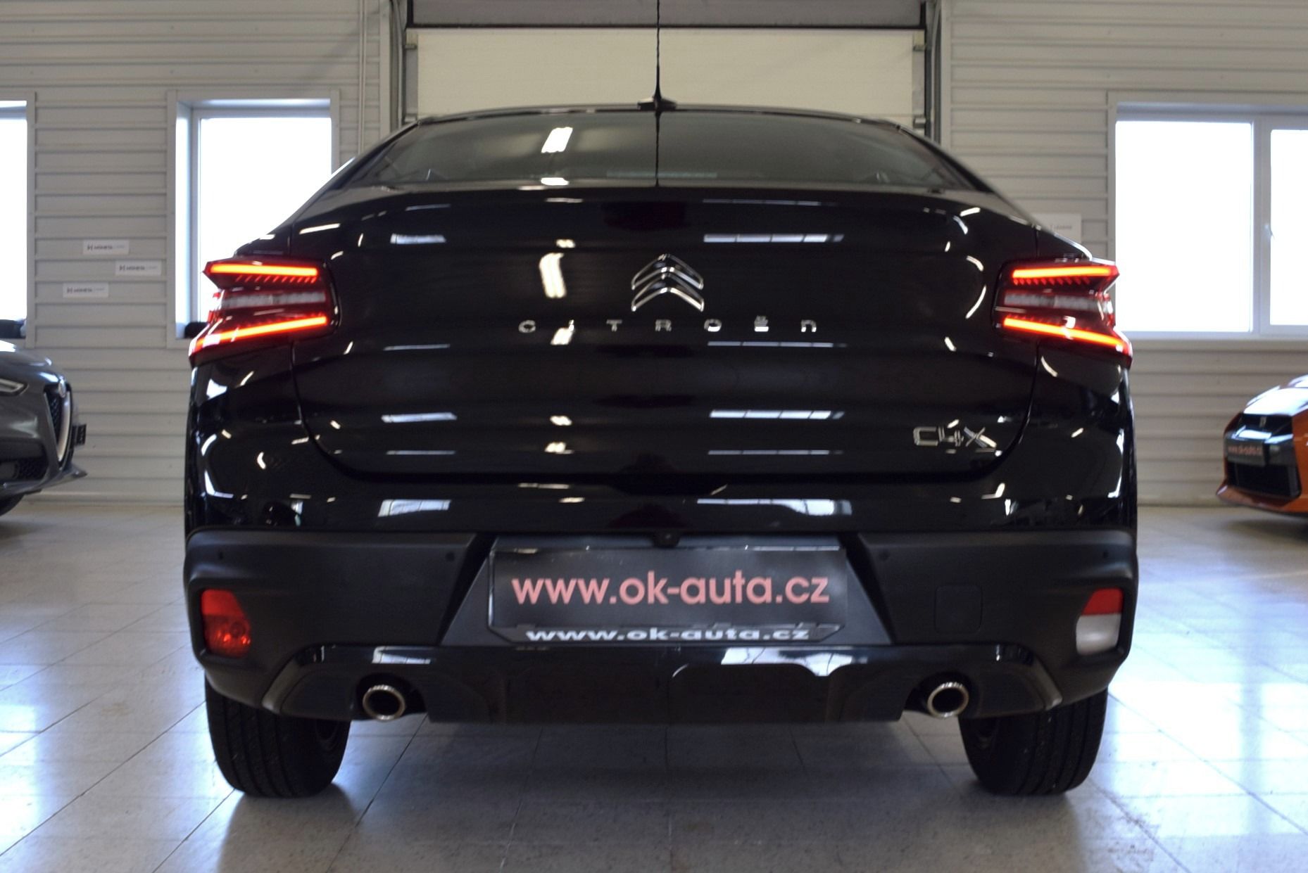 Citroën C4 X, 1.2 PURETECH PACK 96 kW 2023 - fotka 5