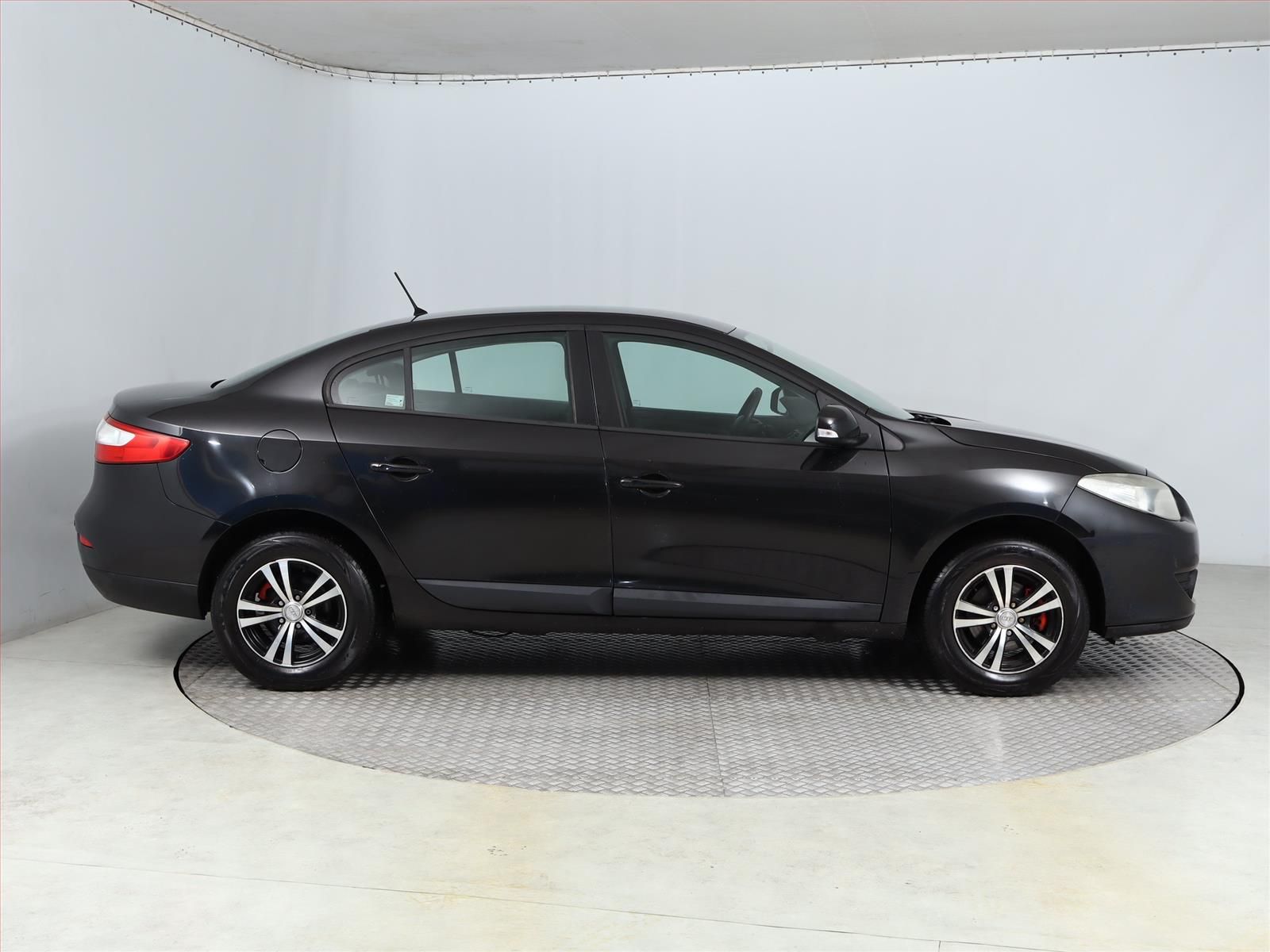 Renault Fluence, 1.6 16V, NOVÁ CENA, Klima - fotka 6