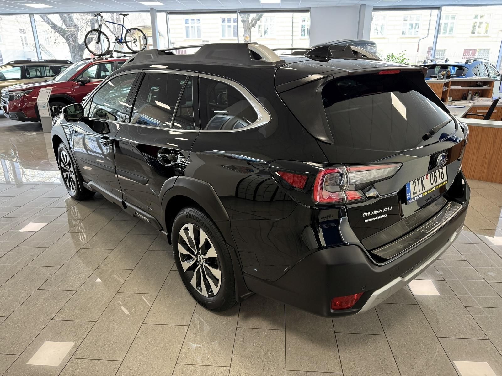 Subaru Outback, 2.5i ES Touring, CZ, 1. maj. - fotka 3