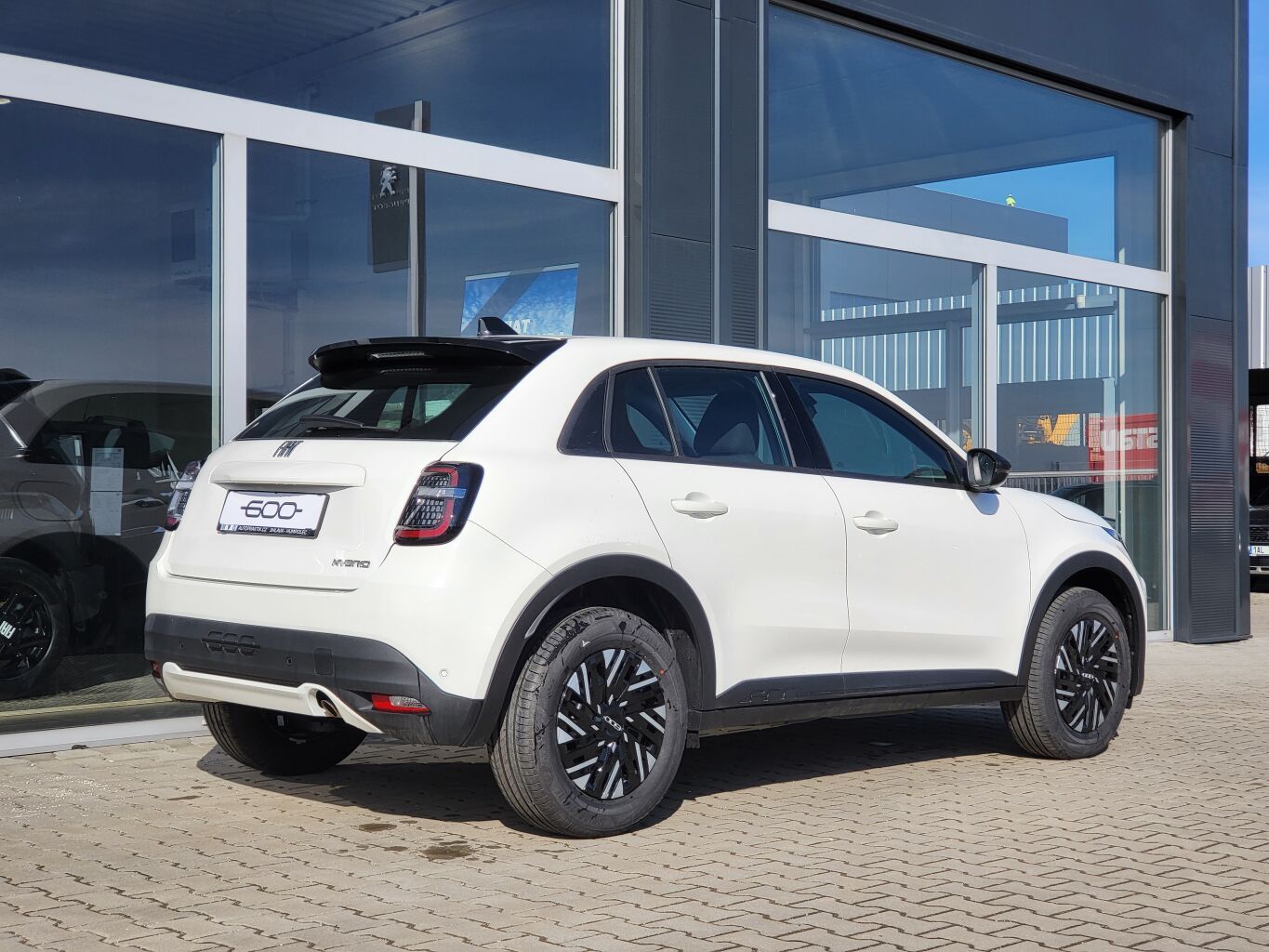 Fiat 600, Pop 1.2 Turbo Hybrid 110k eDCT - fotka 4