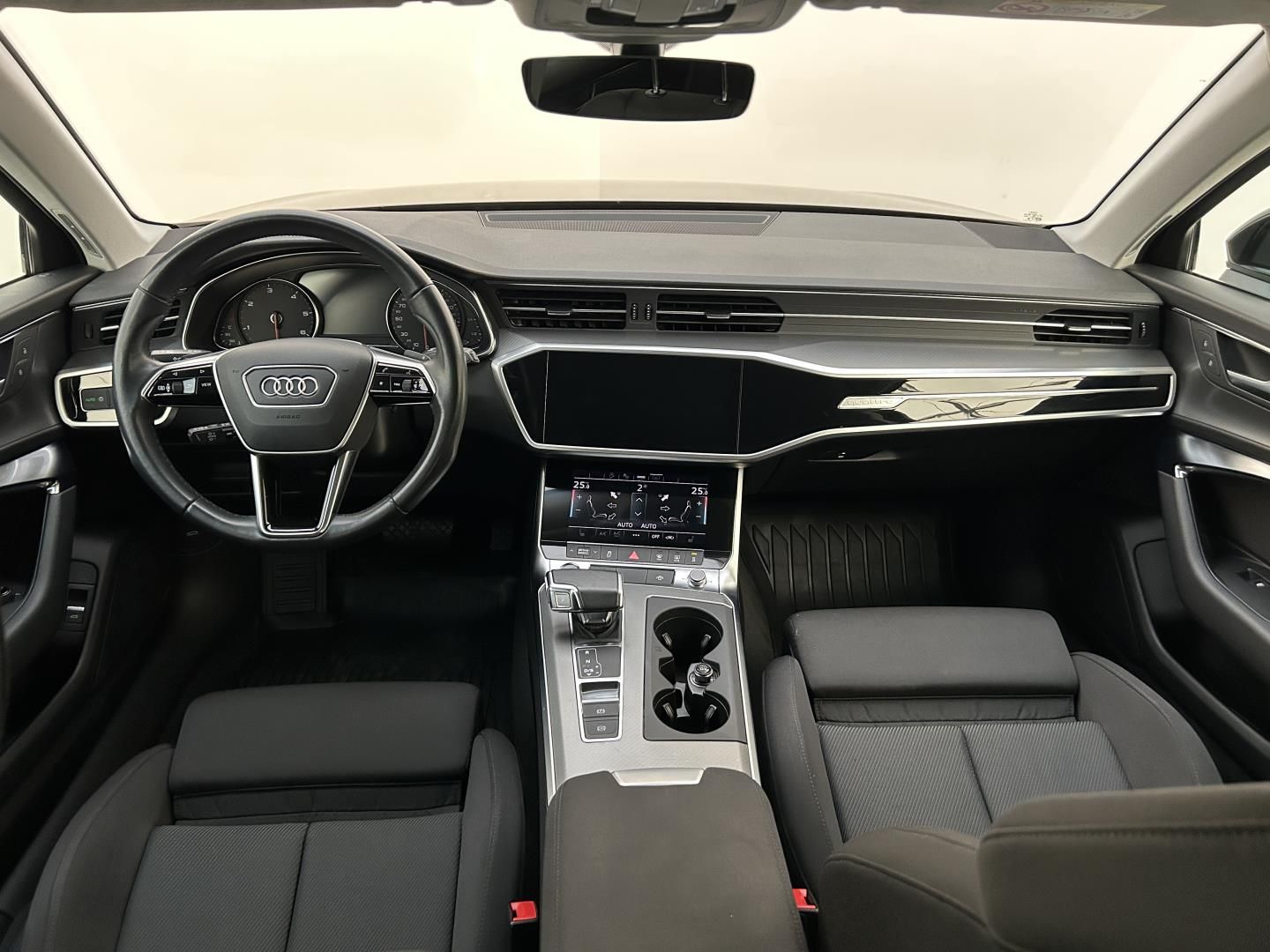 Audi A6 Avant, 2.0TDI 150kW 4x4  Sport - fotka 5