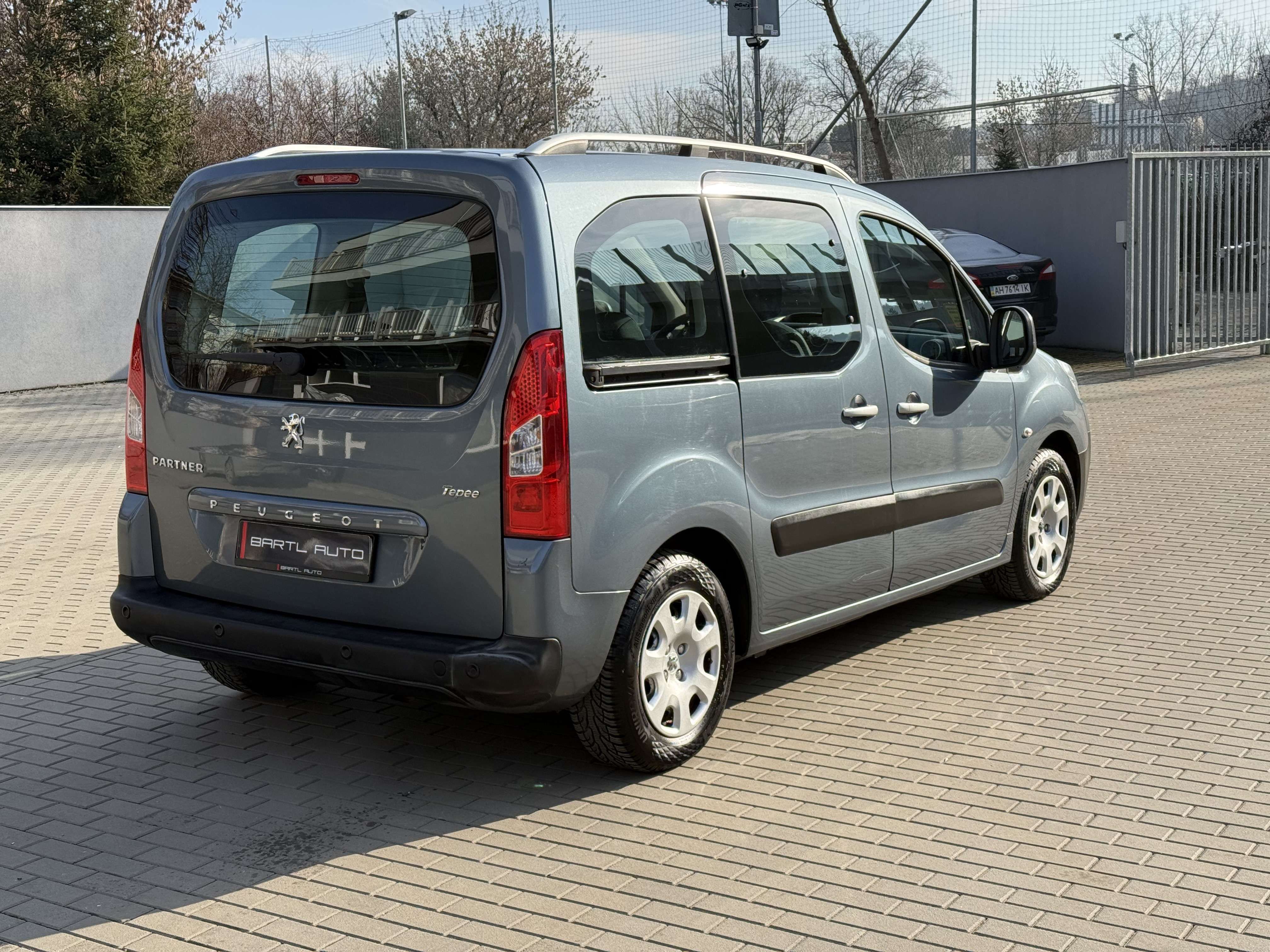 Peugeot Partner, 1.6 16V, 80kw TENDANCE, Servis - fotka 4