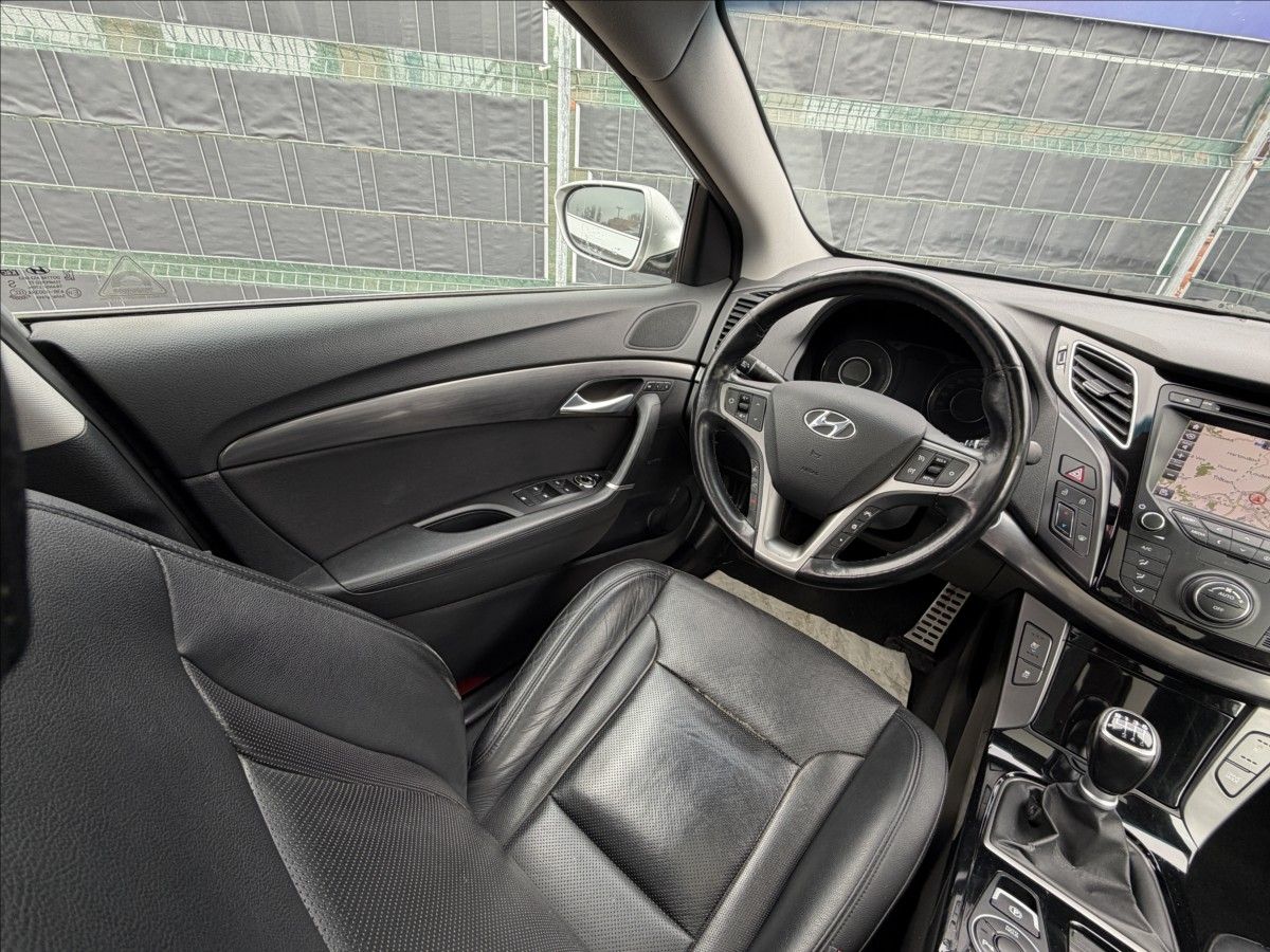 Hyundai i40, 1.7 CRDi Premium Blue/Panorama - fotka 5