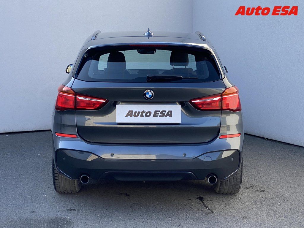 BMW X1, 2.0 D xDrive20d,M Paket,AT - fotka 5