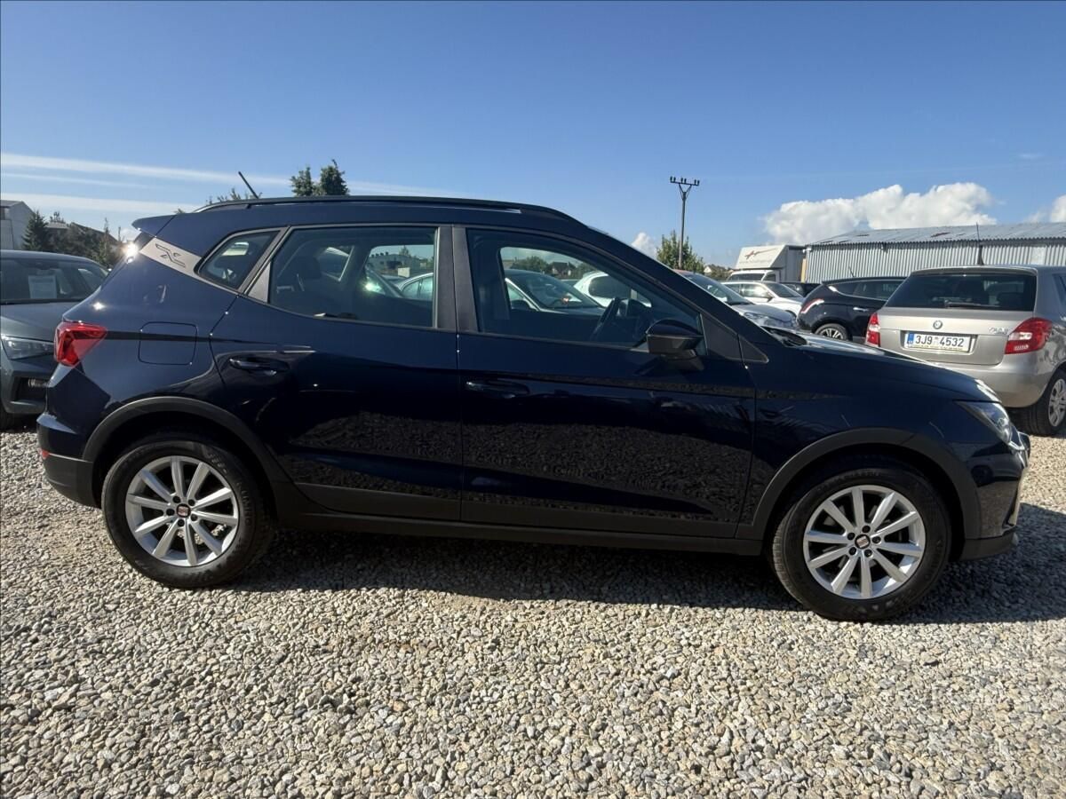 Seat Arona, 1,0 TSI DSG 81kW 39.000Km - fotka 4