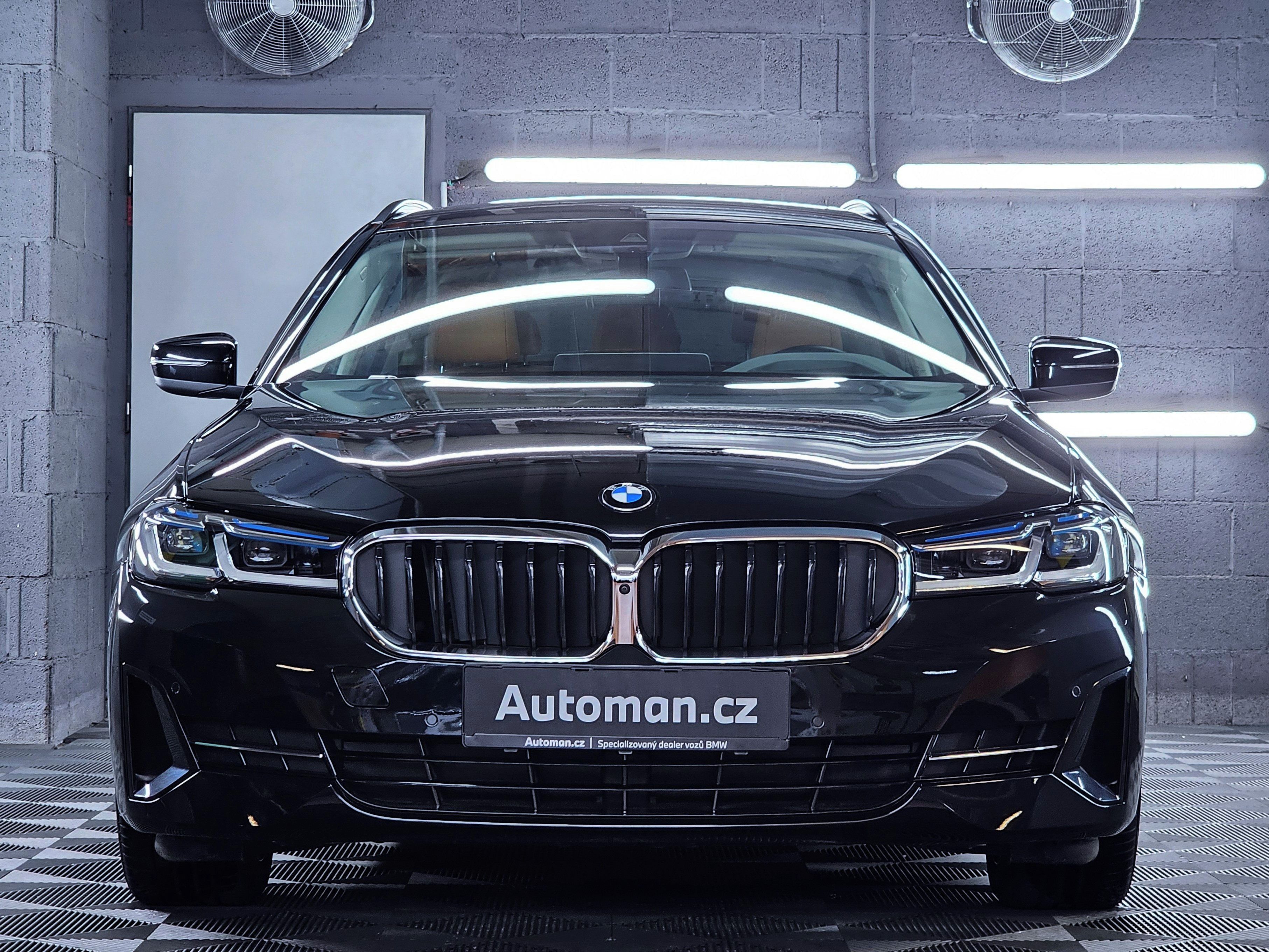 BMW Řada 5, 530dxM 4x4|Lasery|H&K|360°|DPH - fotka 4