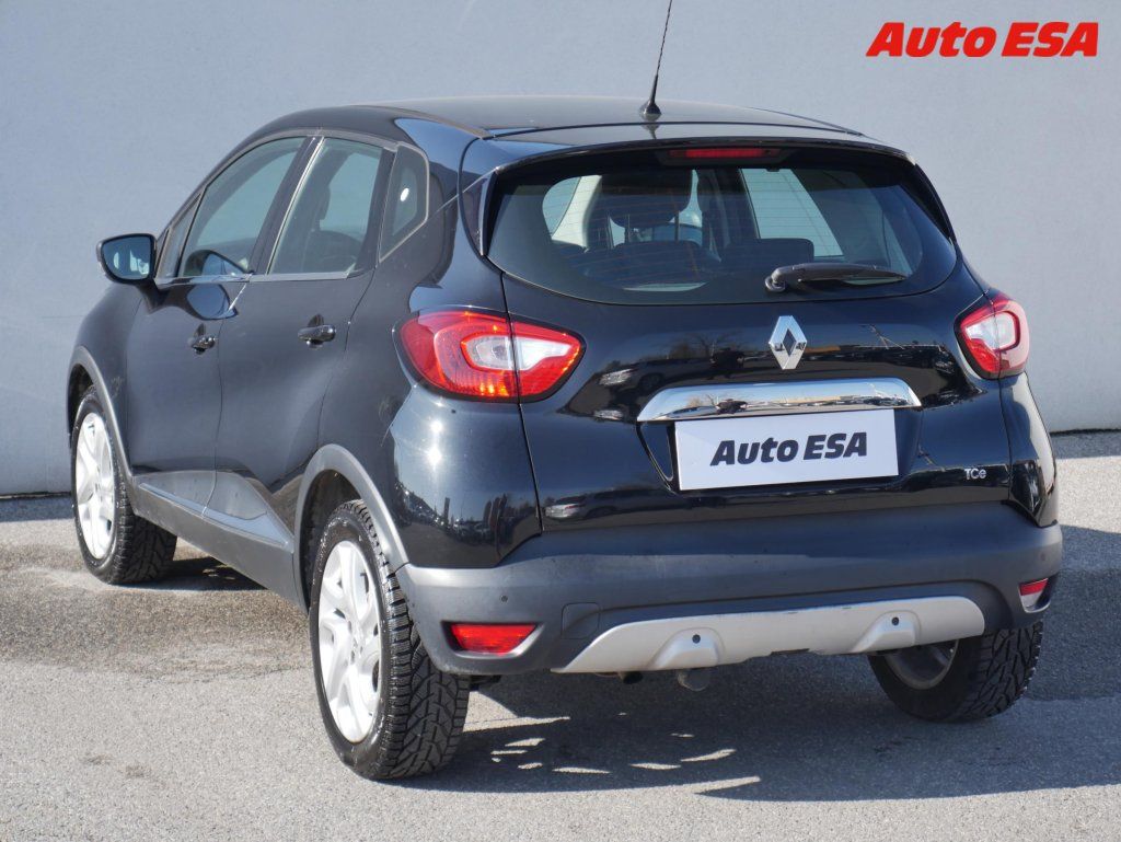 Renault Captur, 1.2 TCe,AT,park.asist - fotka 4