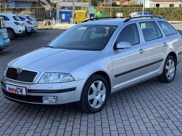II 1.9 TDI 77kW VÝHŘEV, XENONY