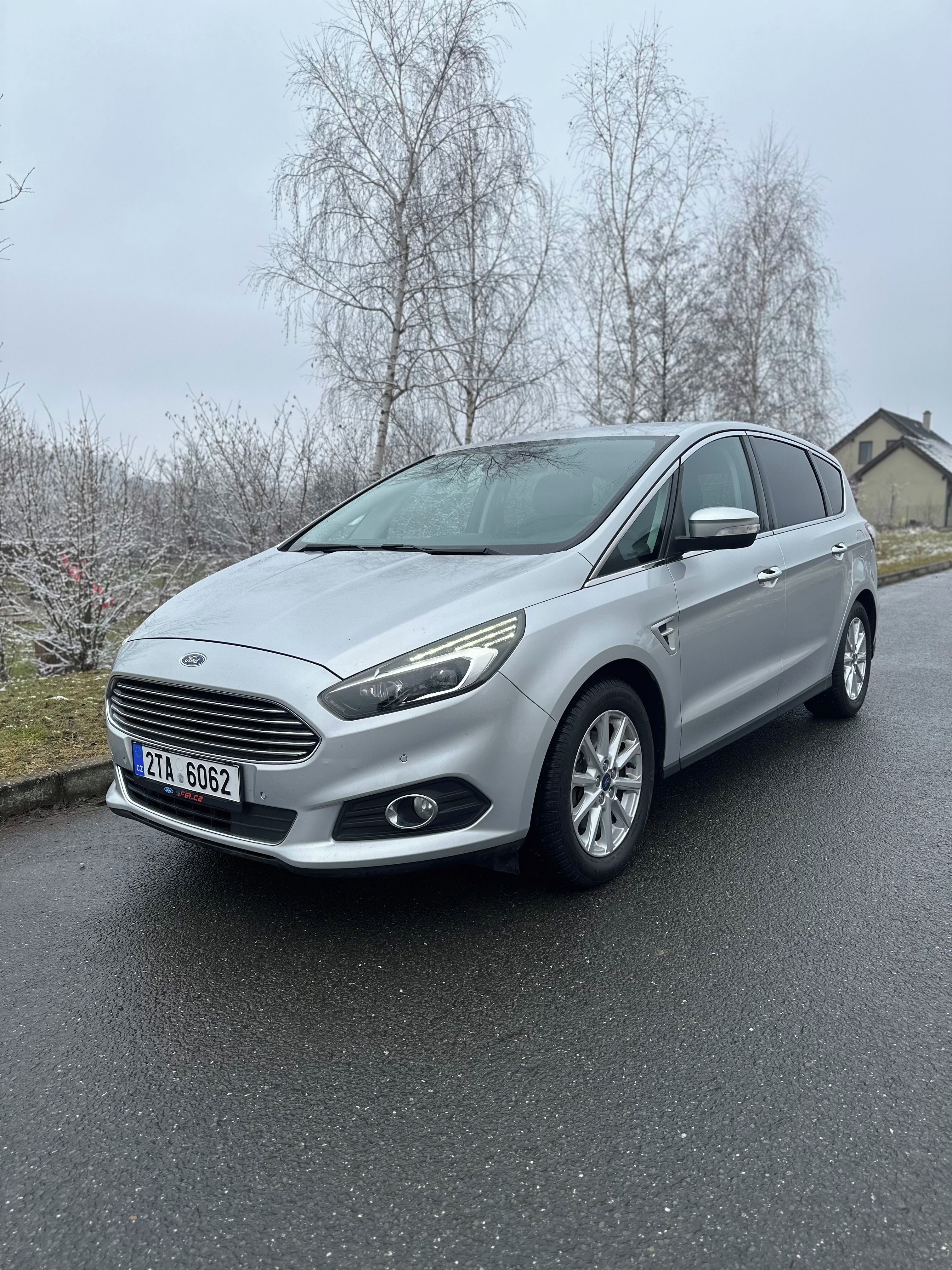 Ford S-MAX
