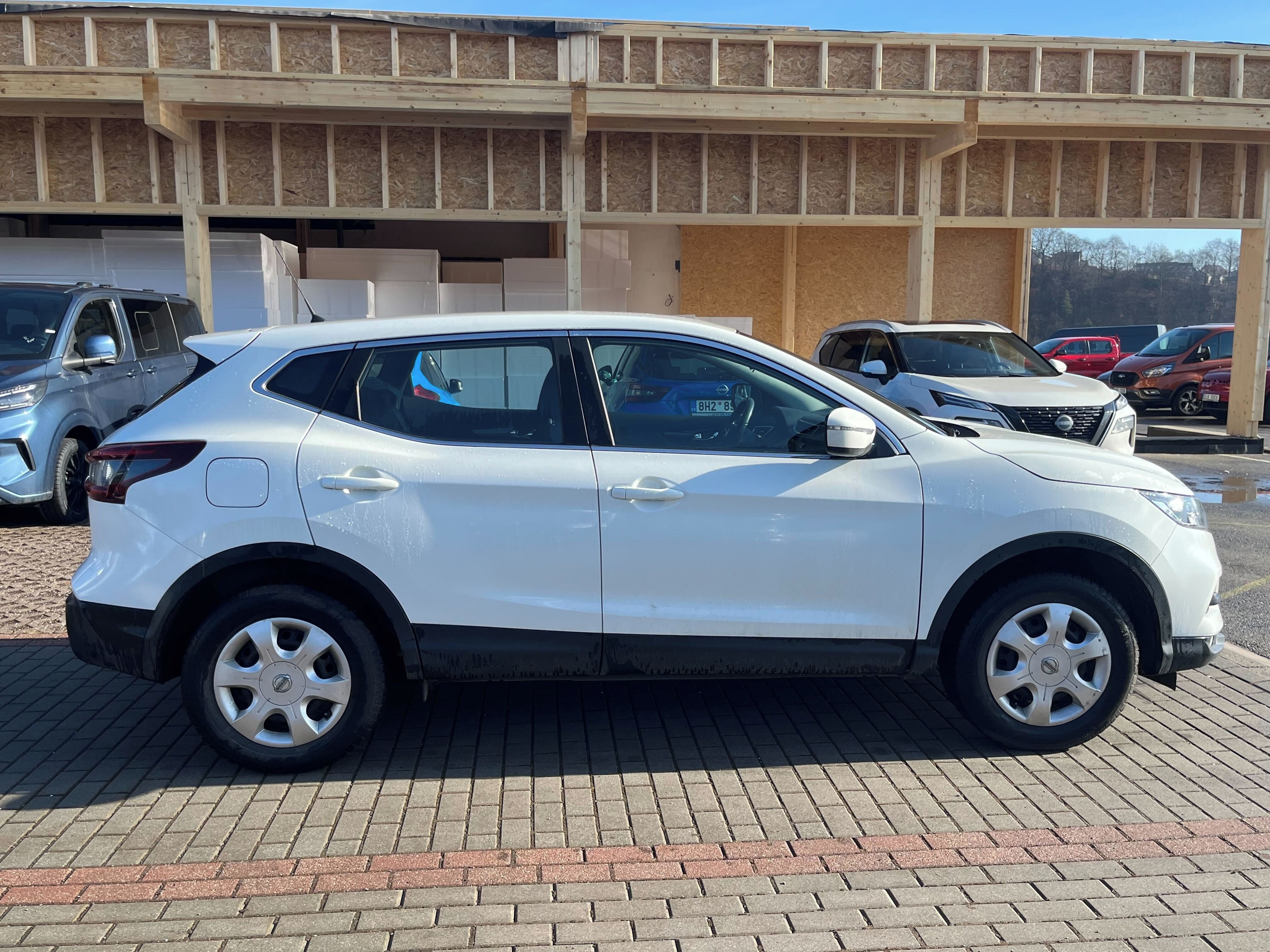 Nissan Qashqai, 1.3 DIG-T 103 kW 140 k Acenta - fotka 5